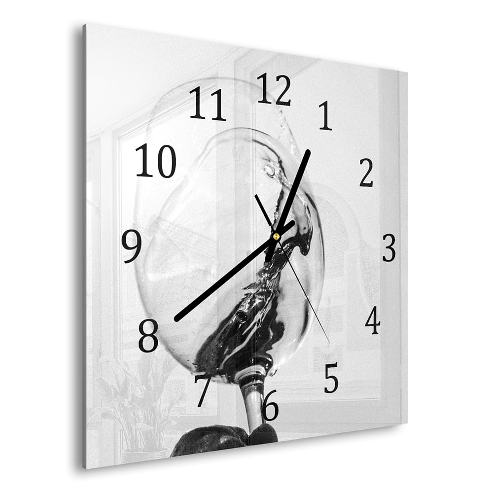 Wandklok 30x30 - Gehard Glas - Wijn in Zwart-Wit