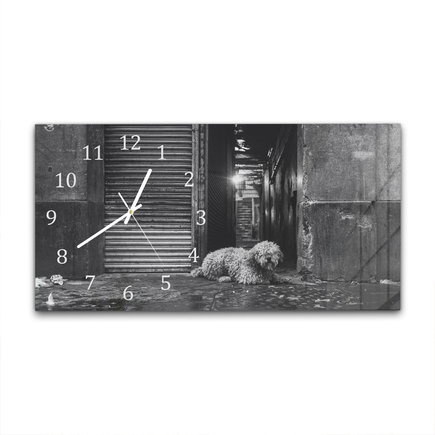 Wandklok 60x30 - Gehard Glas - Zwart-Wit Hond op Straat