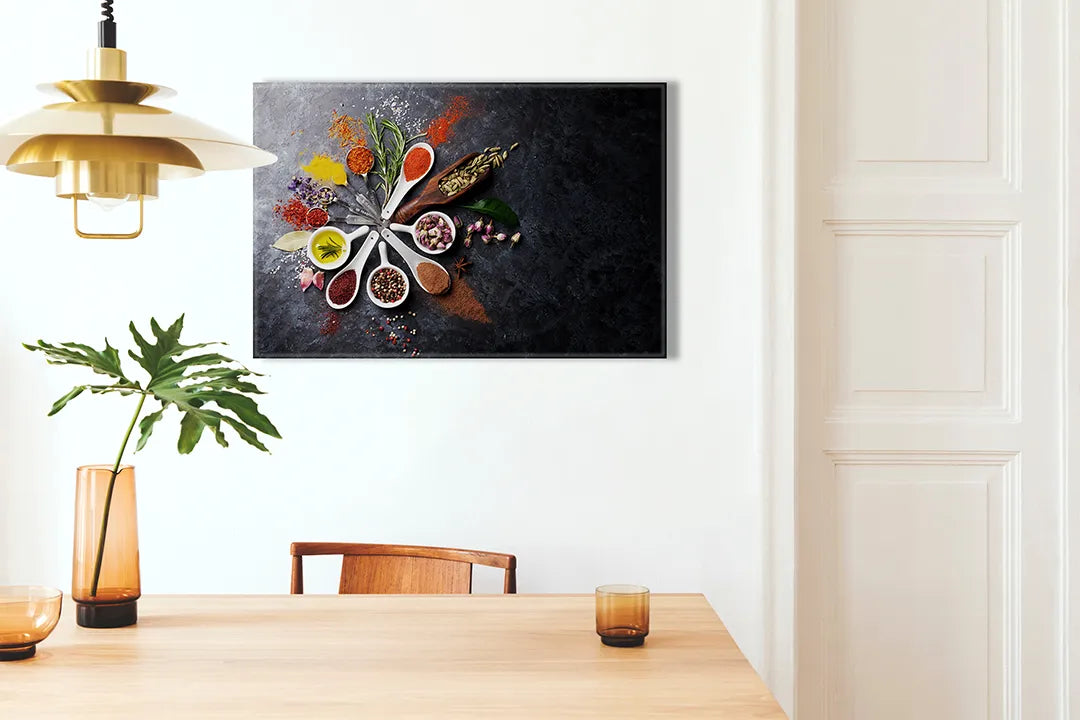 Decoratief en functioneel metalen magneetbord met specerijen – droog uitwisbaar & magnetisch