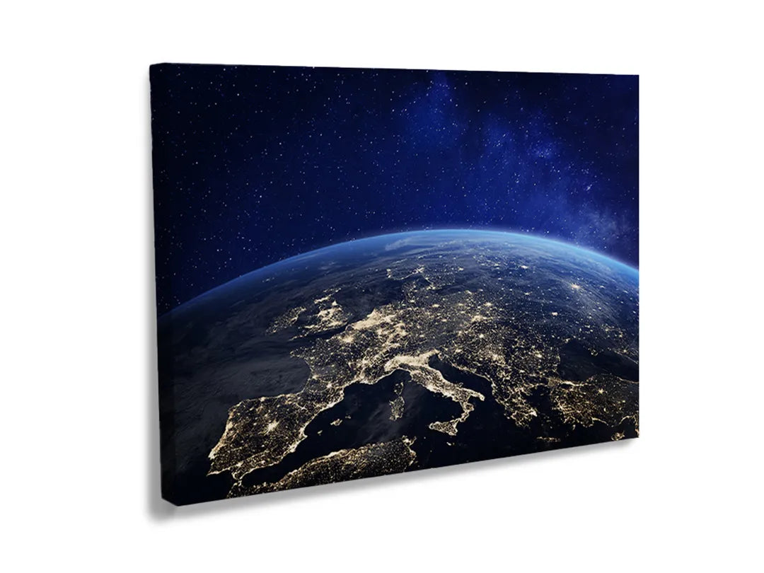 Metalen bord met een prachtig uitzicht op de aarde vanuit de ruimte, perfect als magneetbord.