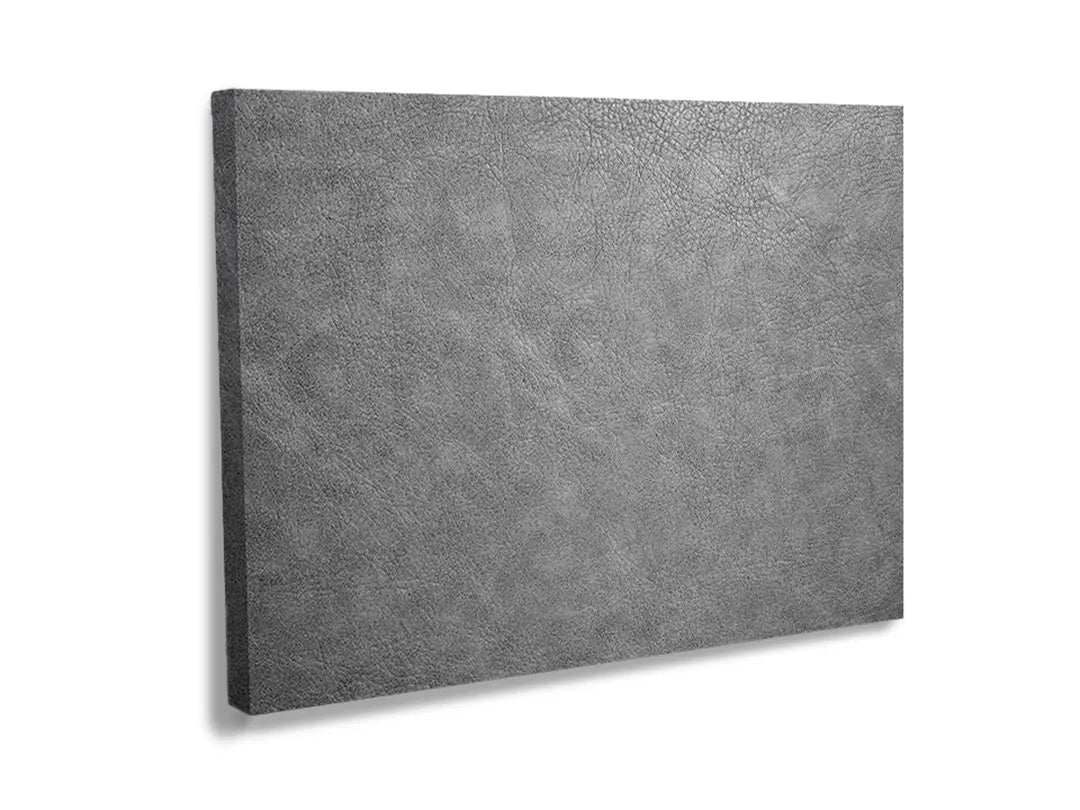 Metalen magneetbord in elegante grijze tint voor decoratie en notities.