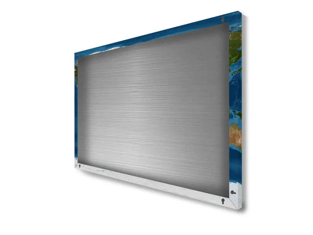 Metalen magneetbord gedetailleerde wereldkaart – oceaan en continenten