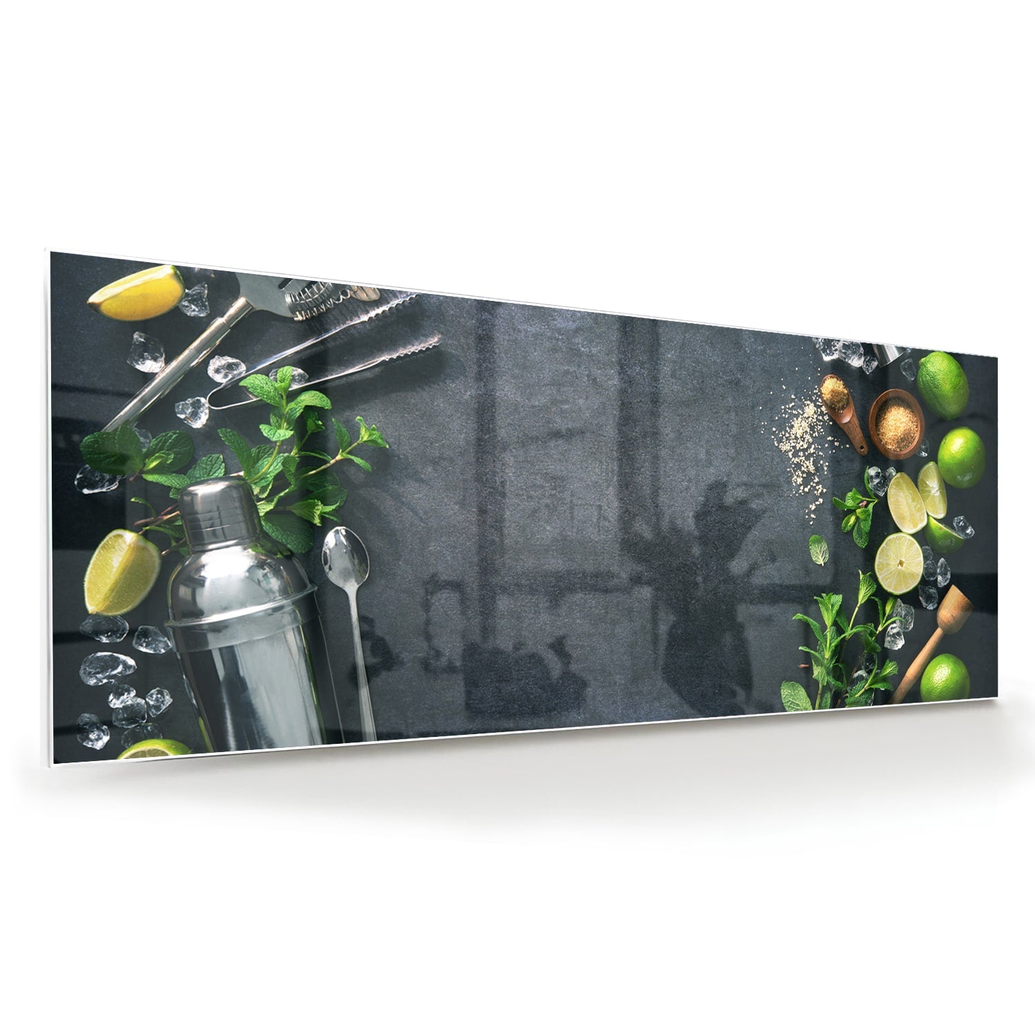 Glazen schilderij met kruiden en citroenen op een moderne muur.
