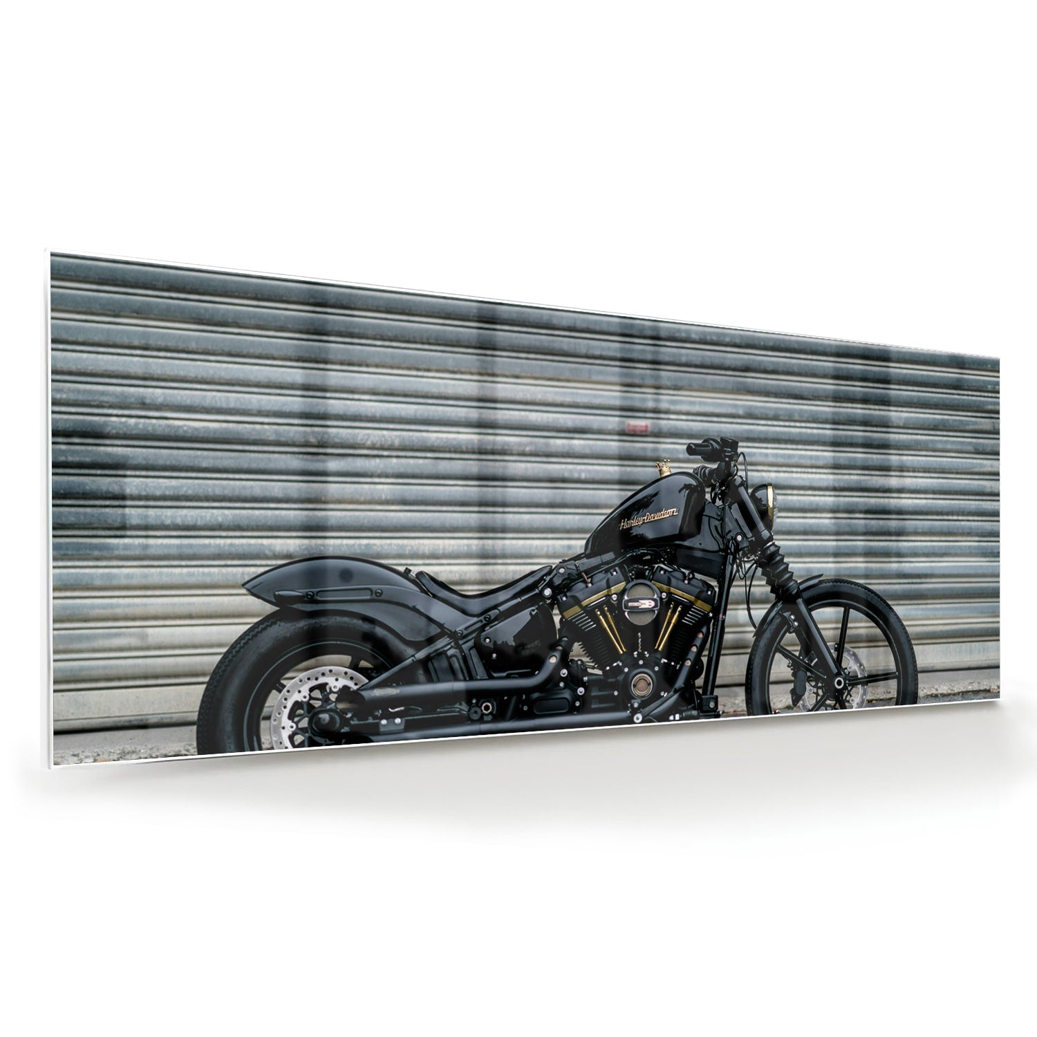 Glazen schilderij van een motor, perfect voor wanddecoratie in een modern interieur.