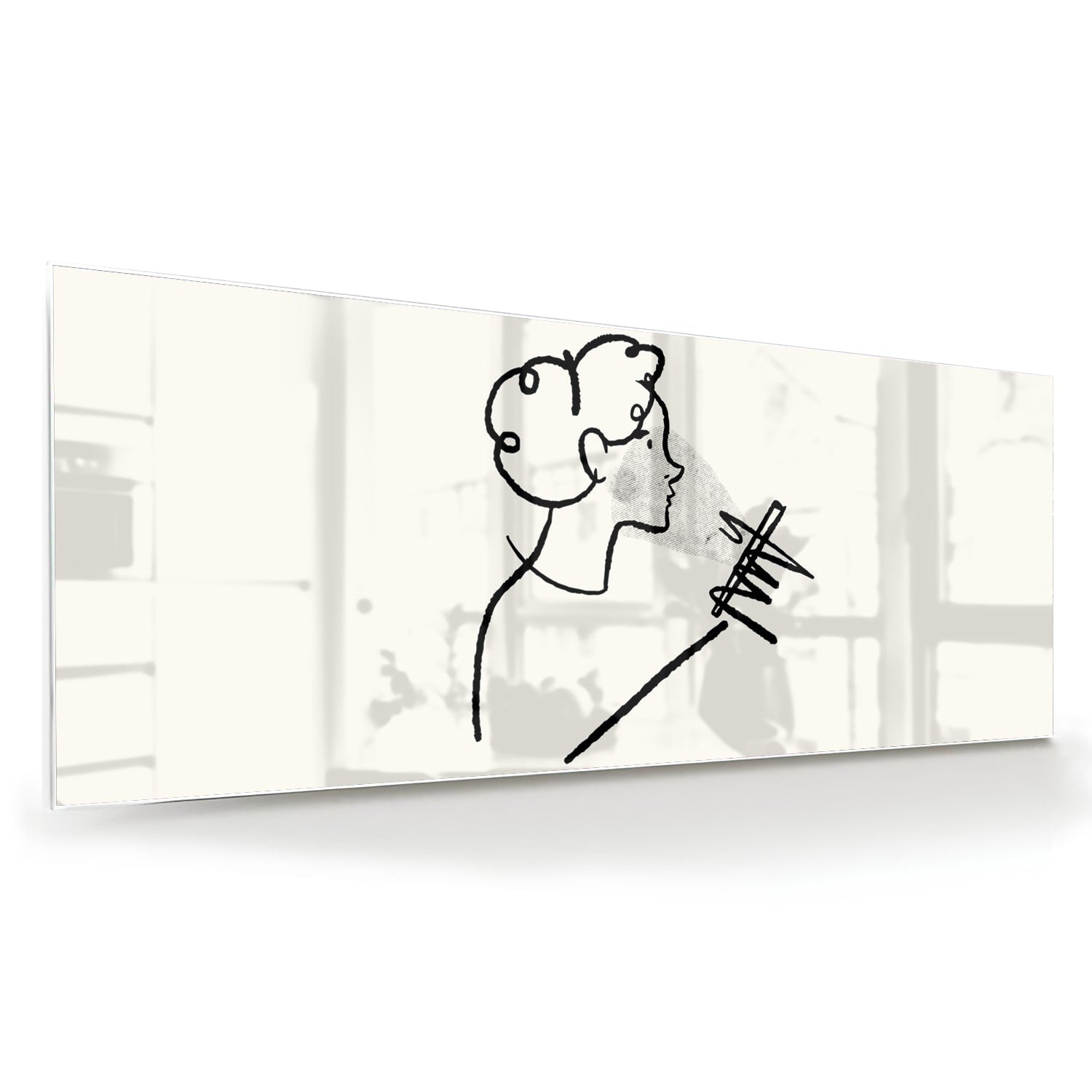 Minimalistisch glazen schilderij met abstracte lijntekening van een figuur.