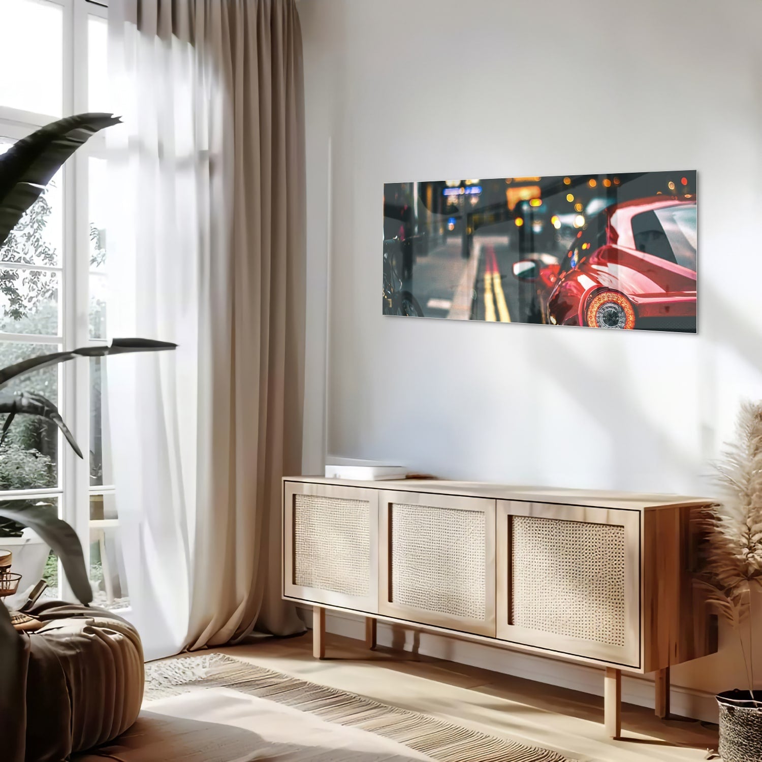 Glazen schilderij van een rode auto in een stedelijke omgeving