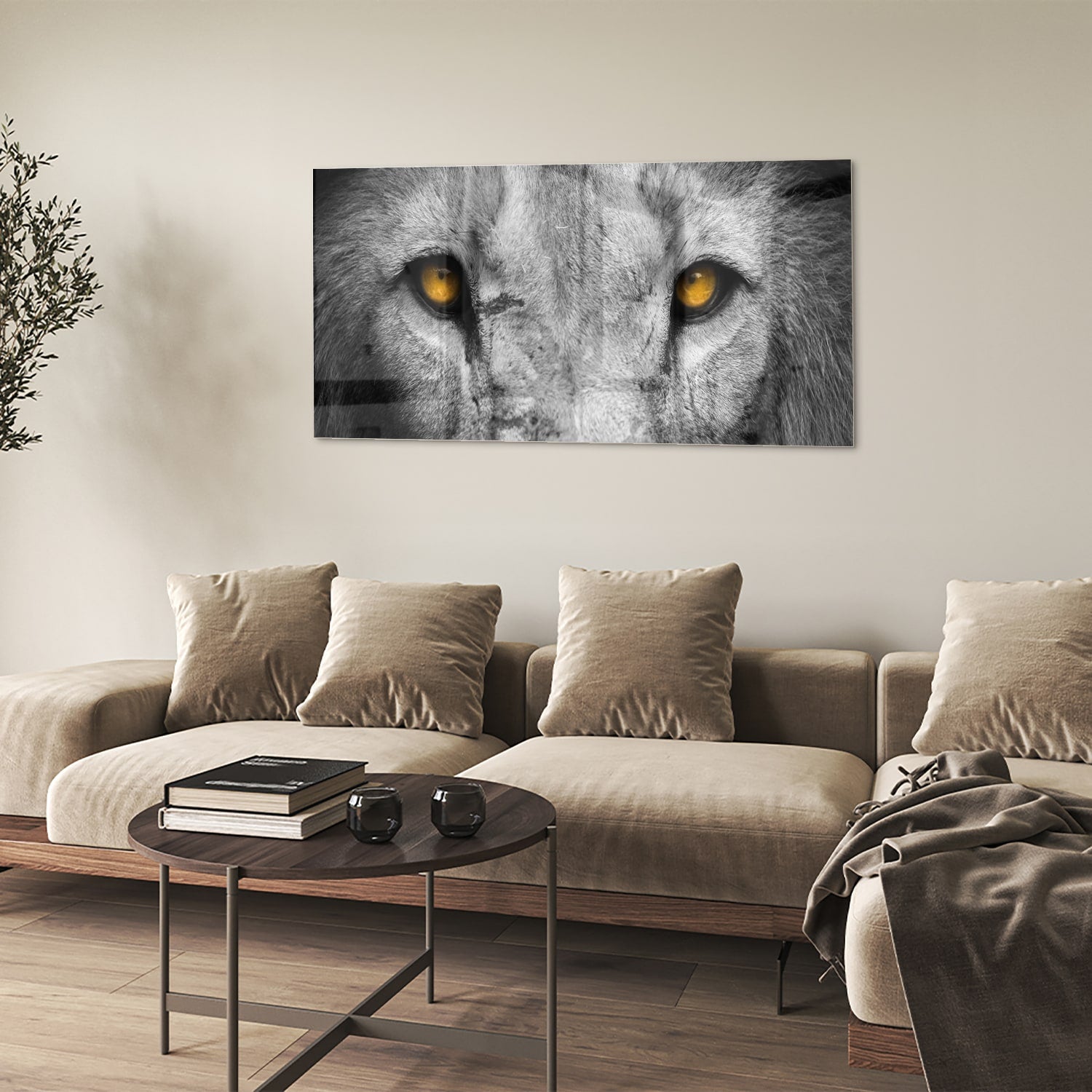 Glazen schilderij van een leeuw met gele ogen, prachtig voor aan de muur.