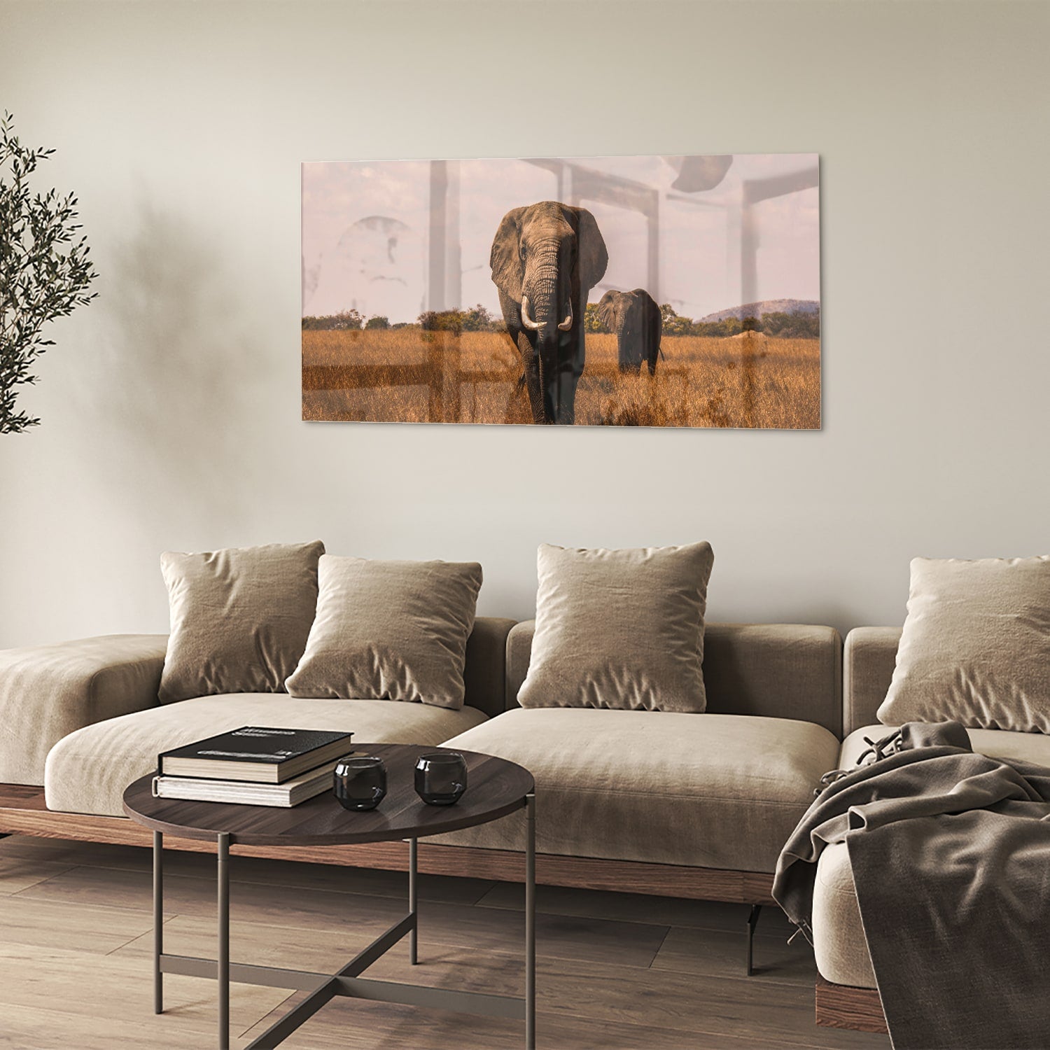 Glazen schilderij van twee olifanten in een gouden graslandschap