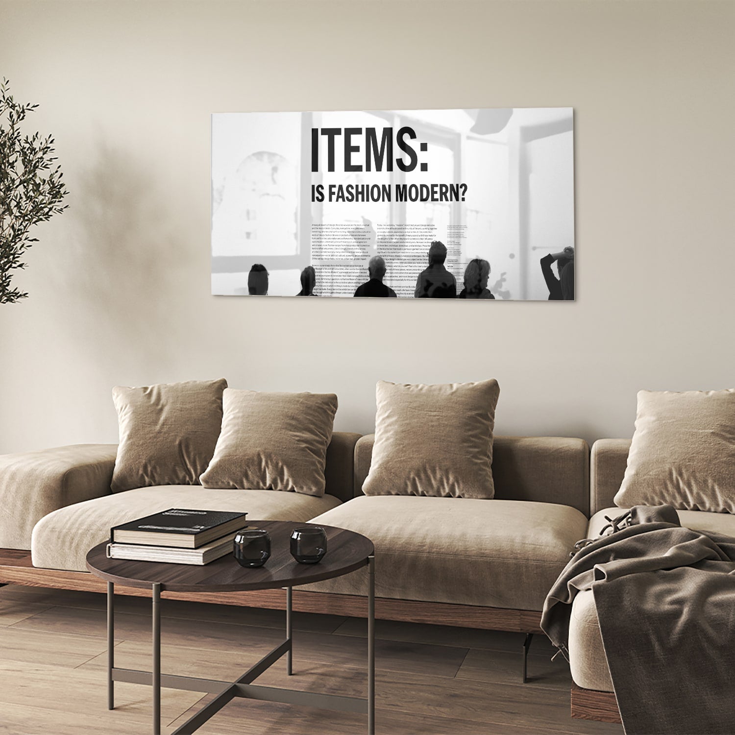 Glazen schilderij met de tekst 'ITEMS: IS FASHION MODERN?', stijlvol gepresenteerd boven een houten meubel.