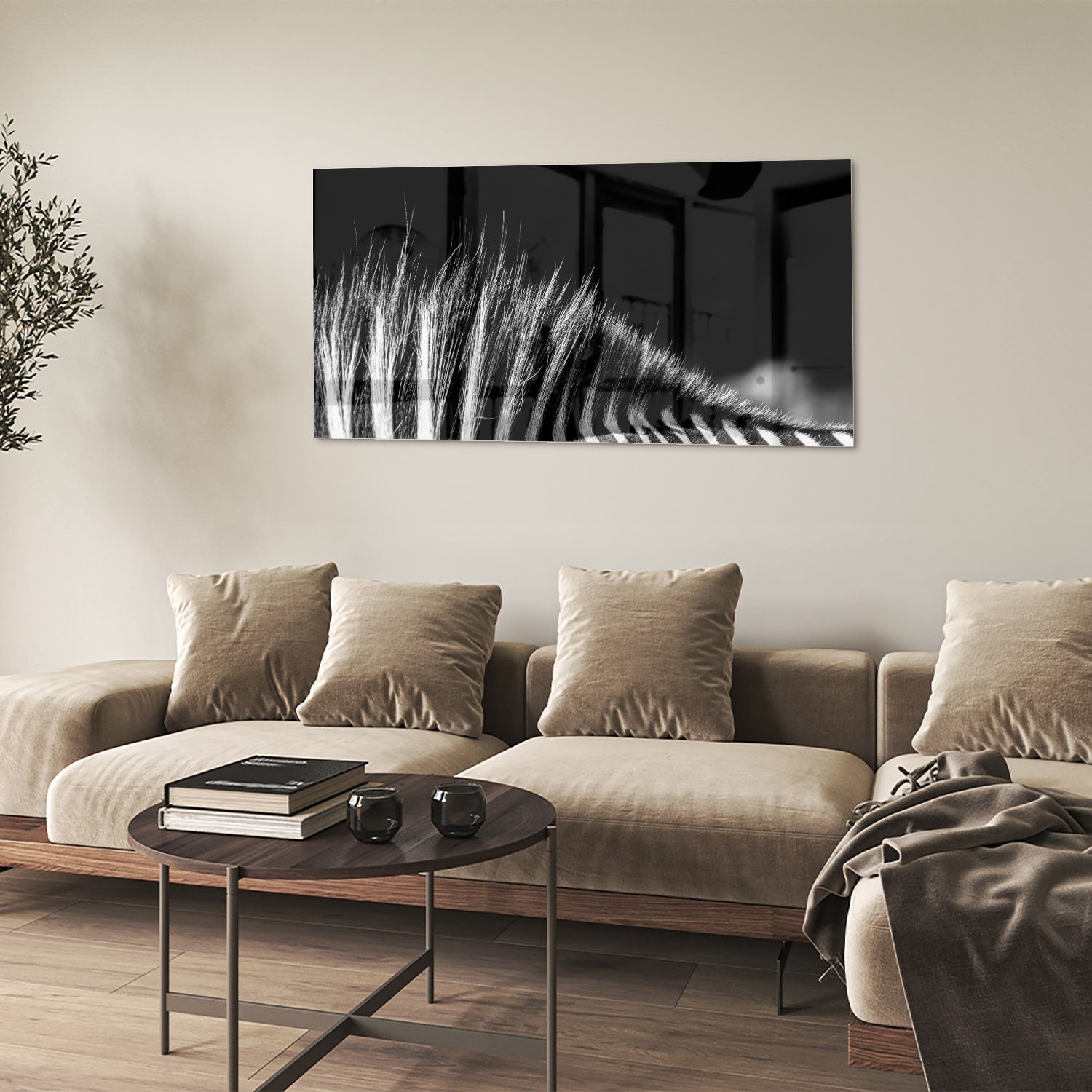 Een modern zwart-wit glazen schilderij met naadloze lijnen aan de muur.