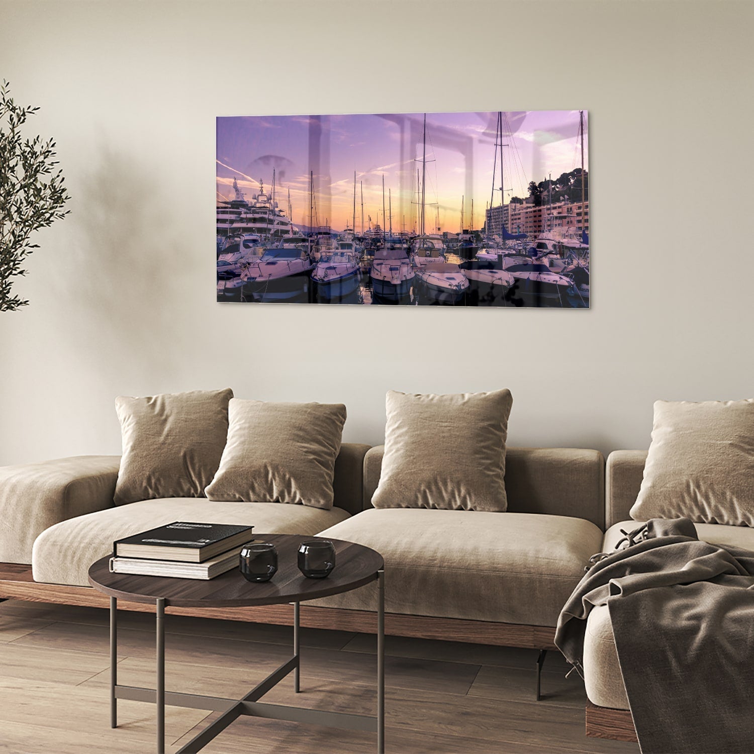 Glazen schilderij van een zonsondergang bij de haven met boten