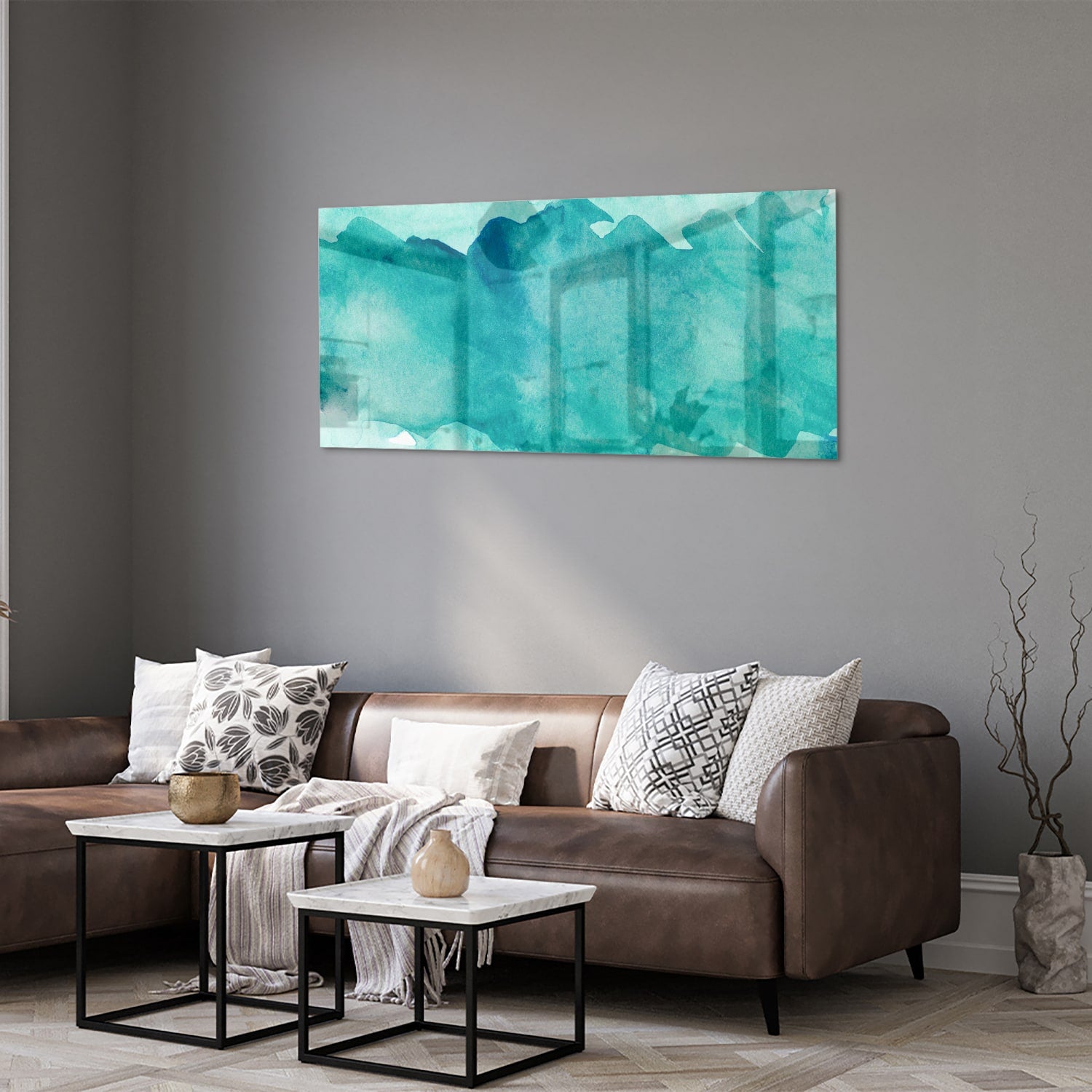 Abstract glazen schilderij met turquoise tinten, perfect voor moderne interieurs.