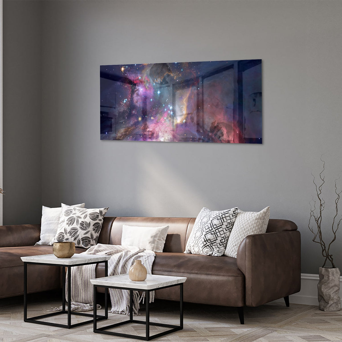 Glazen schilderij met een prachtig universum en sterren op een wand