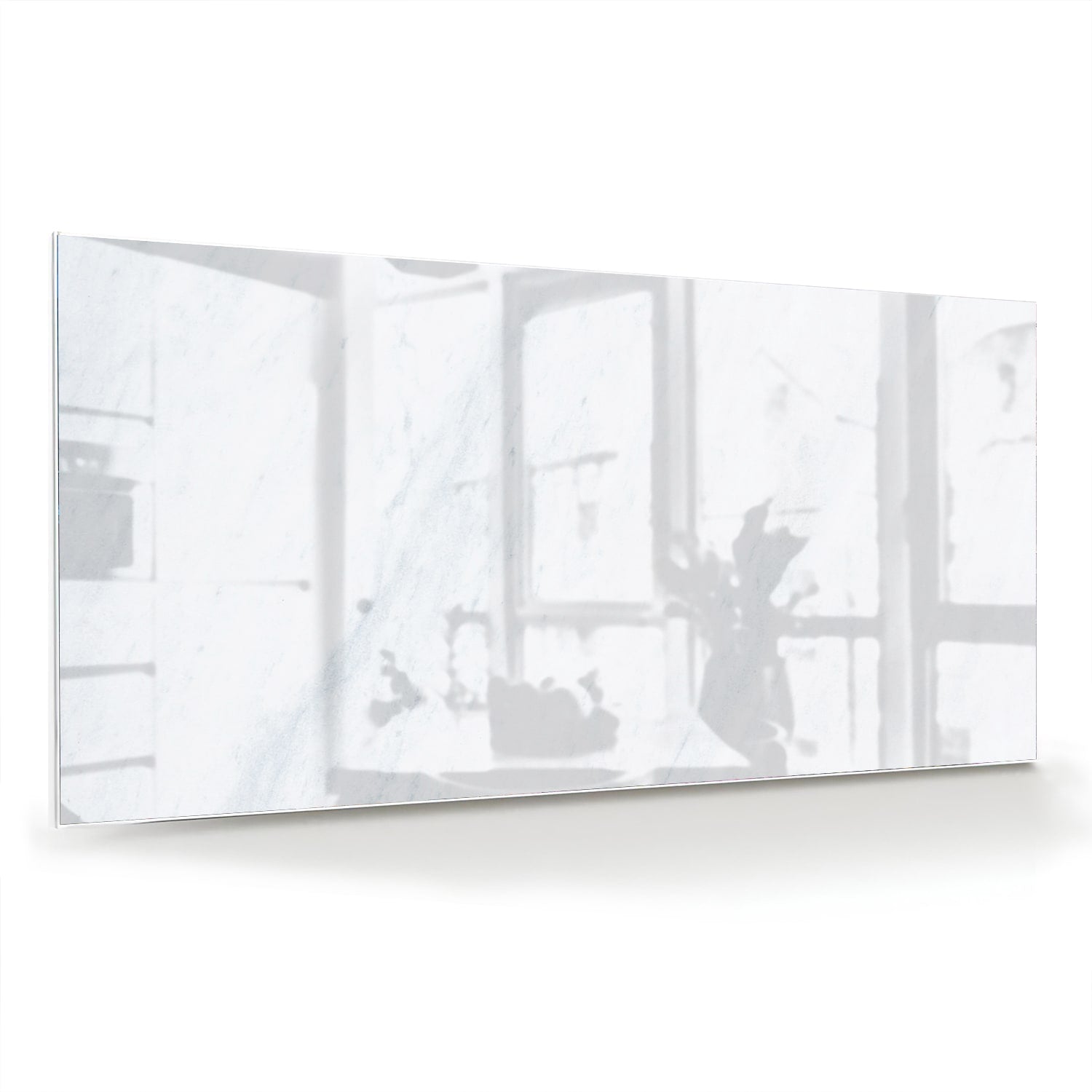 Minimalistisch glazen schilderij met lichte tinten aan de muur