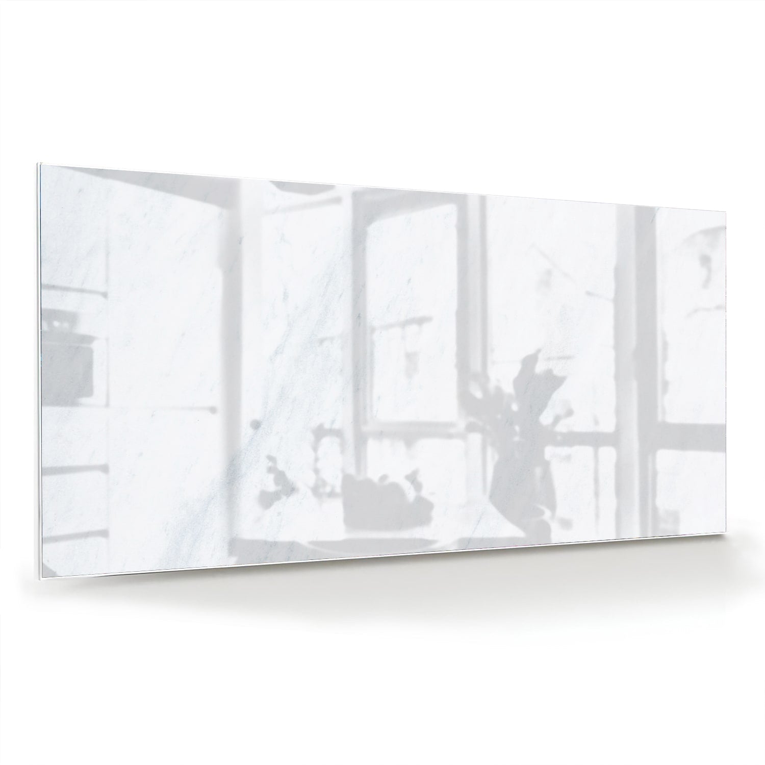 Minimalistisch glazen schilderij met lichte tinten aan de muur