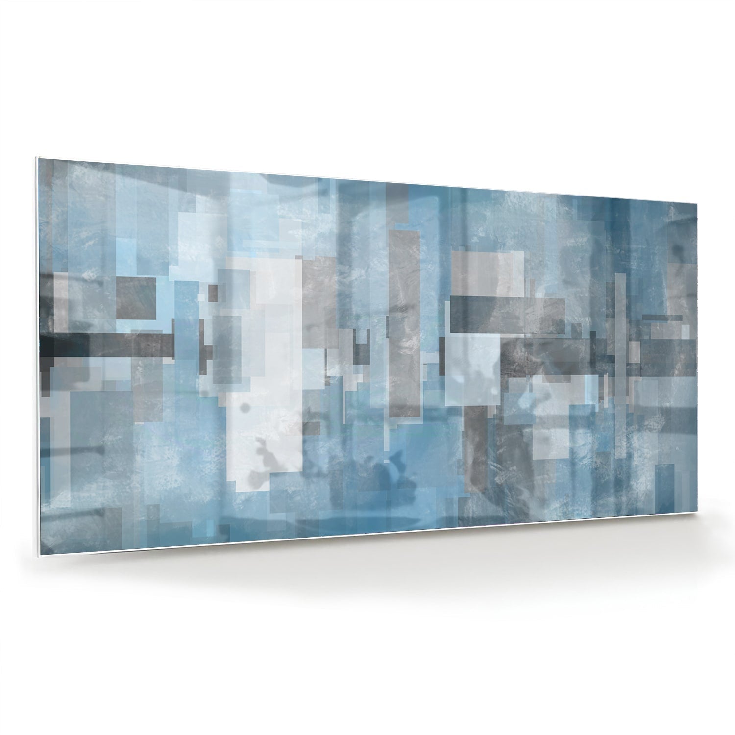 Abstract glas schilderij met blauwe en grijze tinten aan de muur