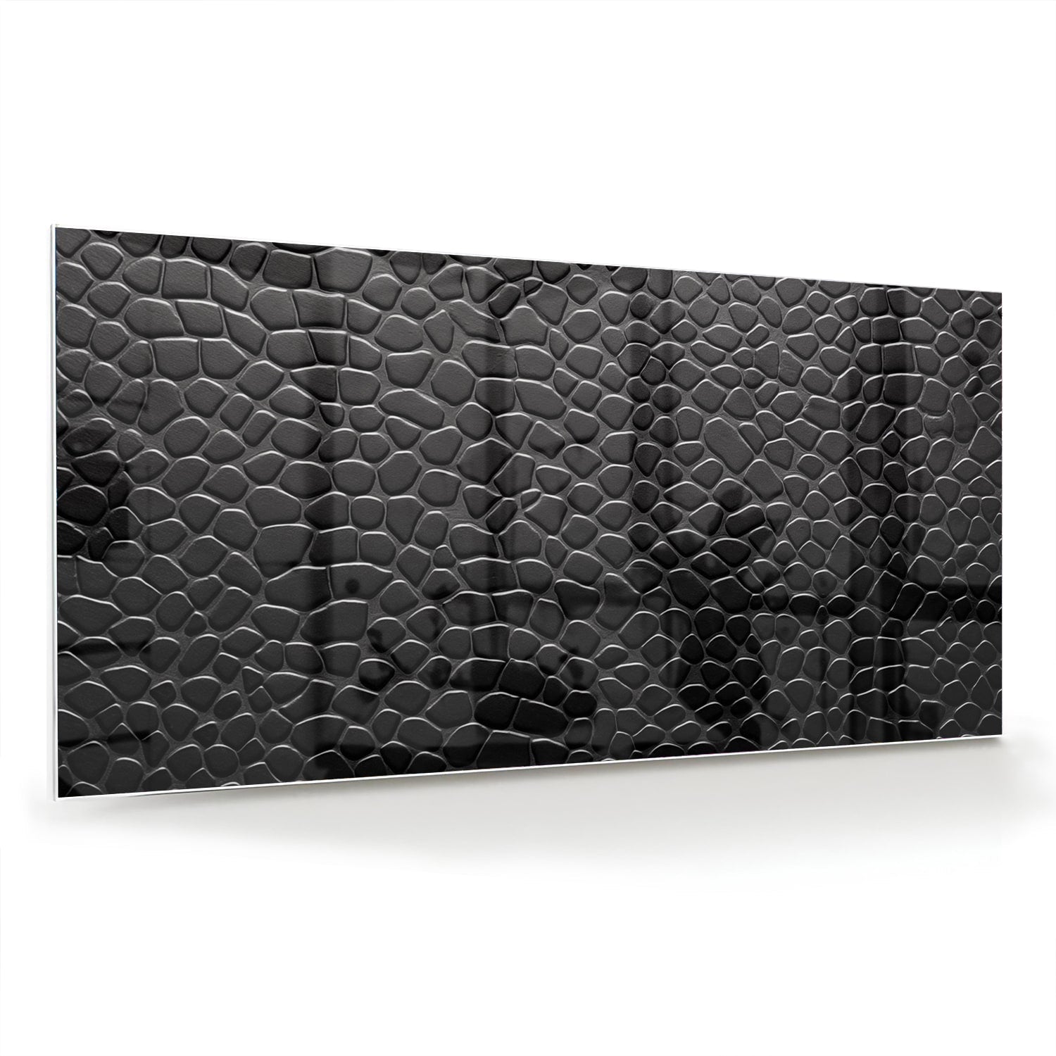 Zwart glazen schilderij met textuur in een moderne woonkamer.