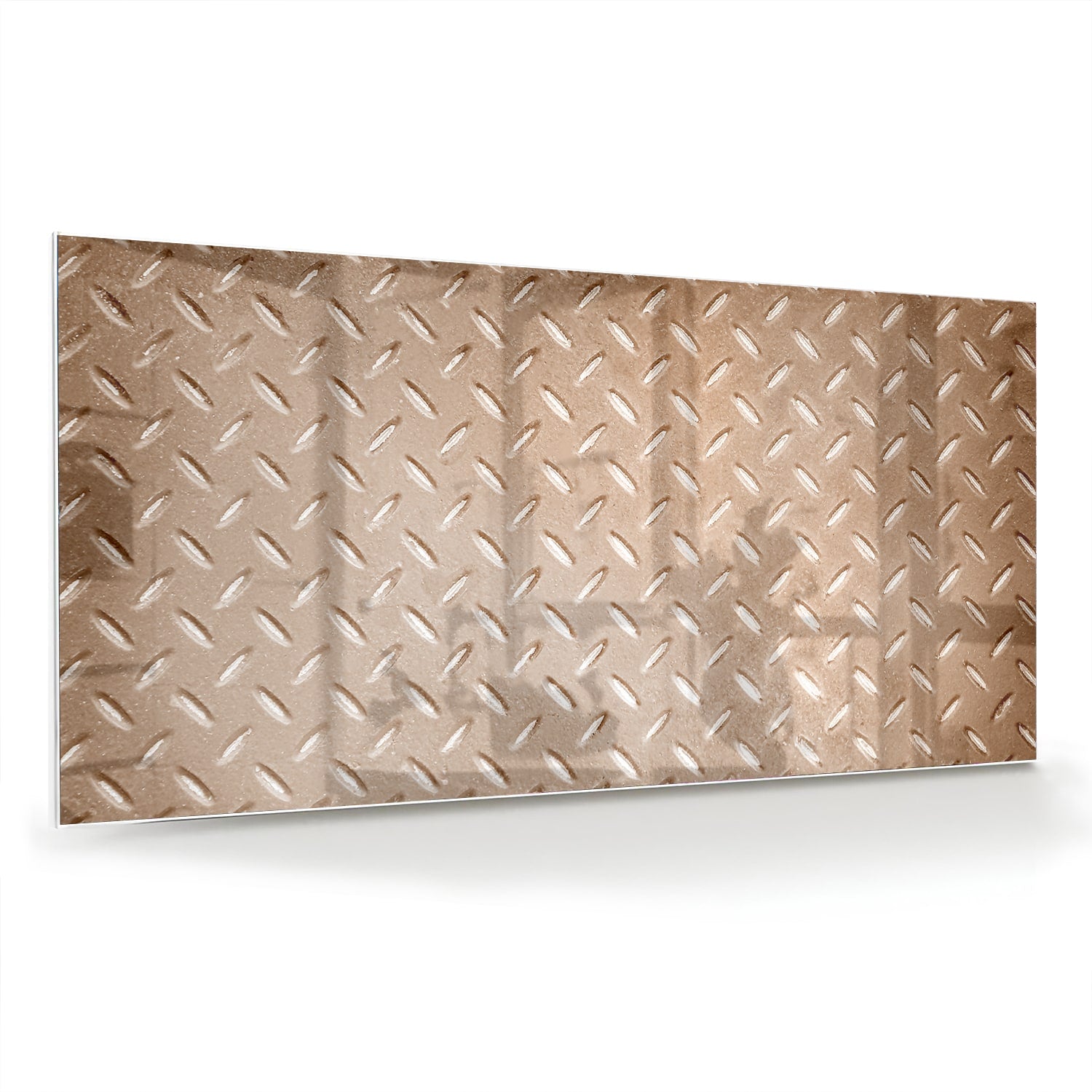 Glazen schilderij met een geometrisch patroon aan de muur in een stijlvolle kamer.