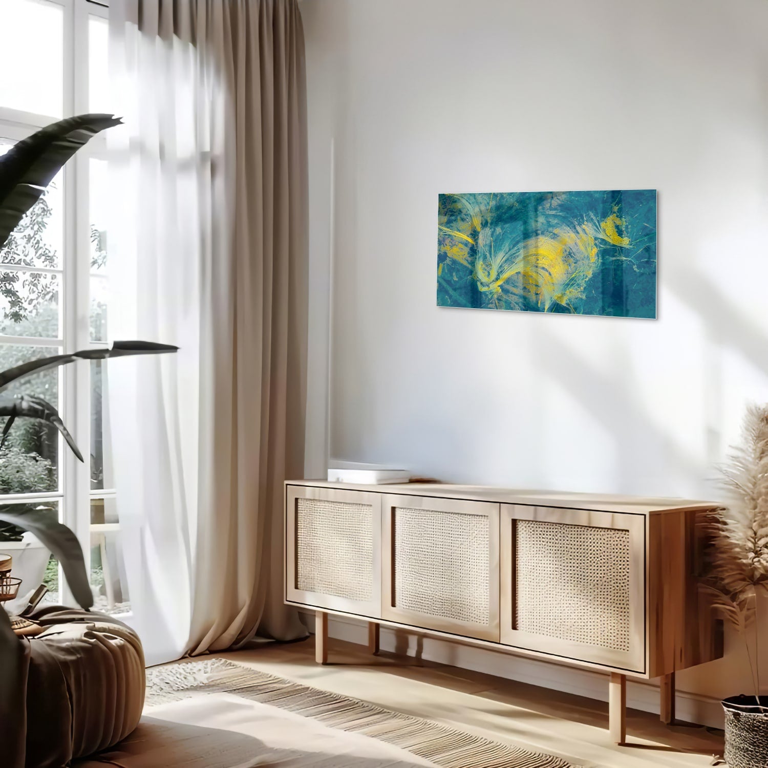 Abstract glazen schilderij met blauw en geel dat aan de muur hangt