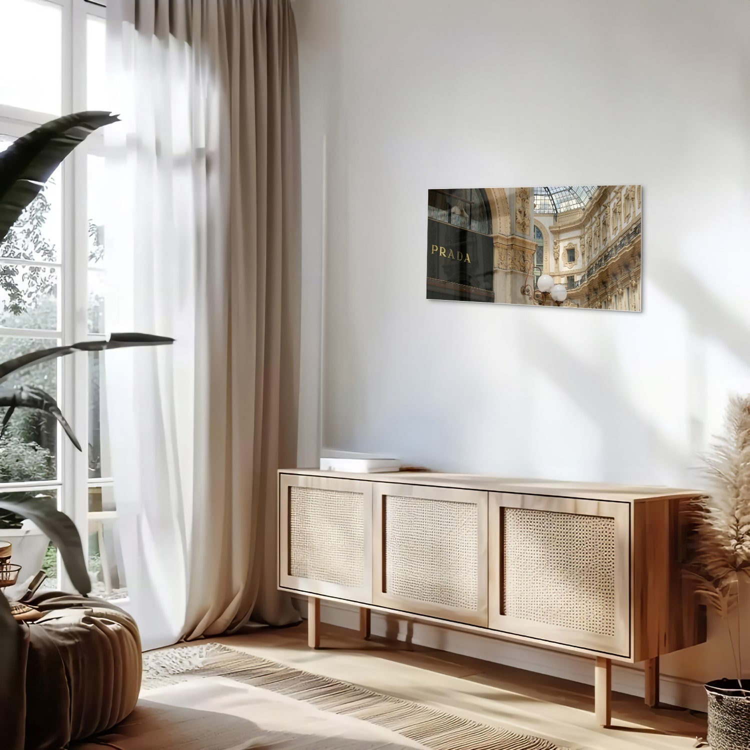 Glazen schilderij van een luxe boetiek met elegante details