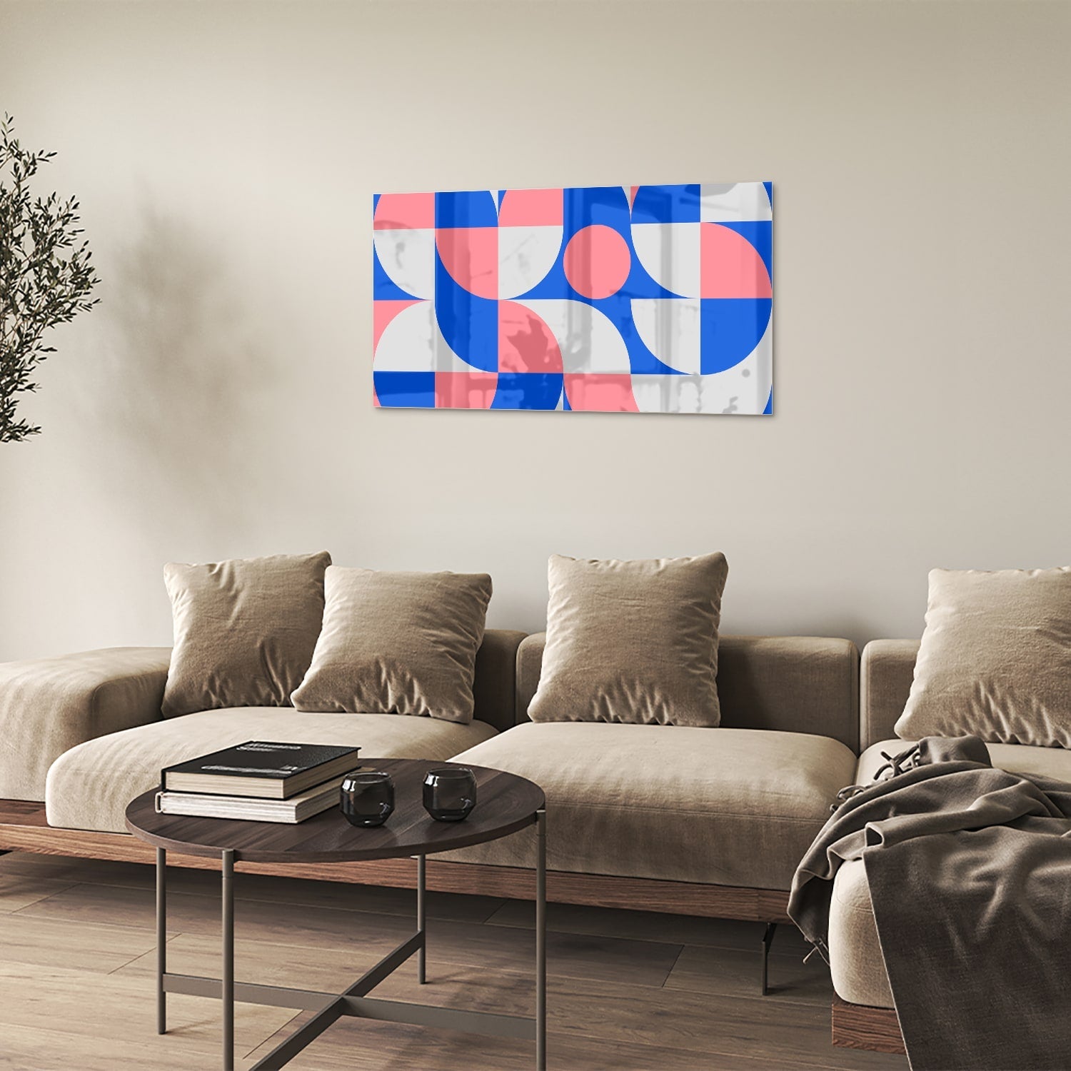 Abstract glazen schilderij met vormen in blauw en roze, perfect voor wanddecoratie.
