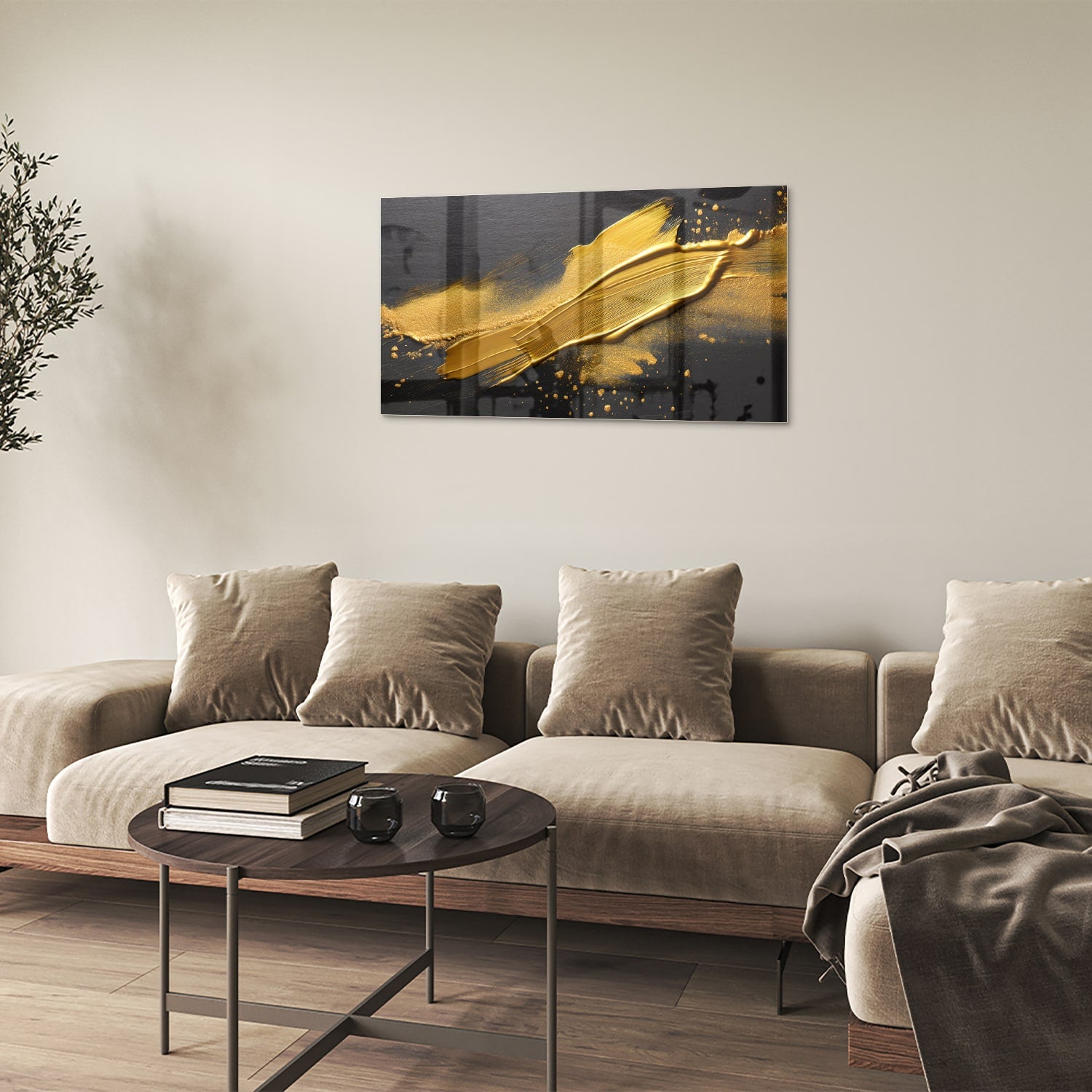 Modern glazen schilderij met gouden strepen op een zwarte achtergrond.