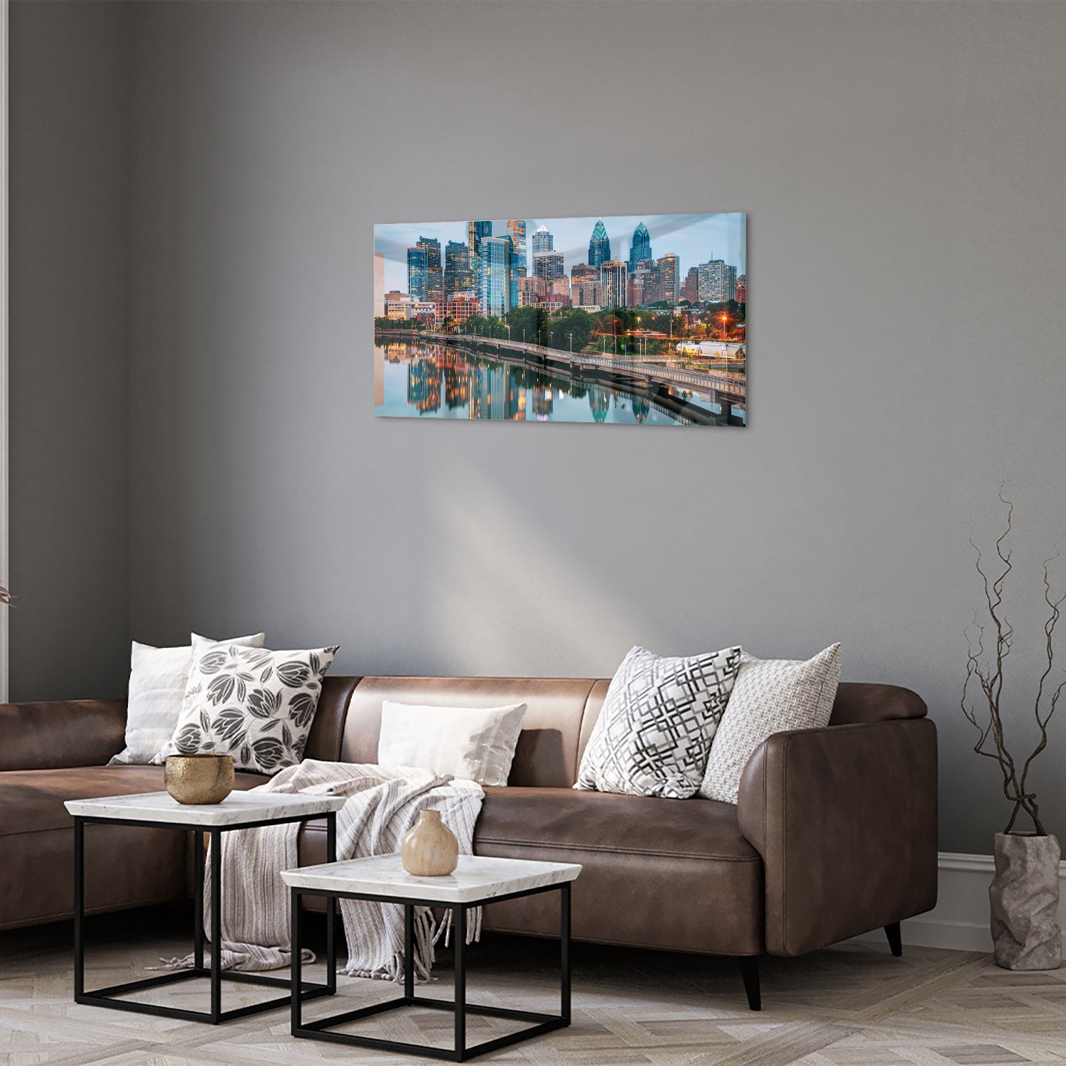 Glazen schilderij met een stadsgezicht en reflecties in het water