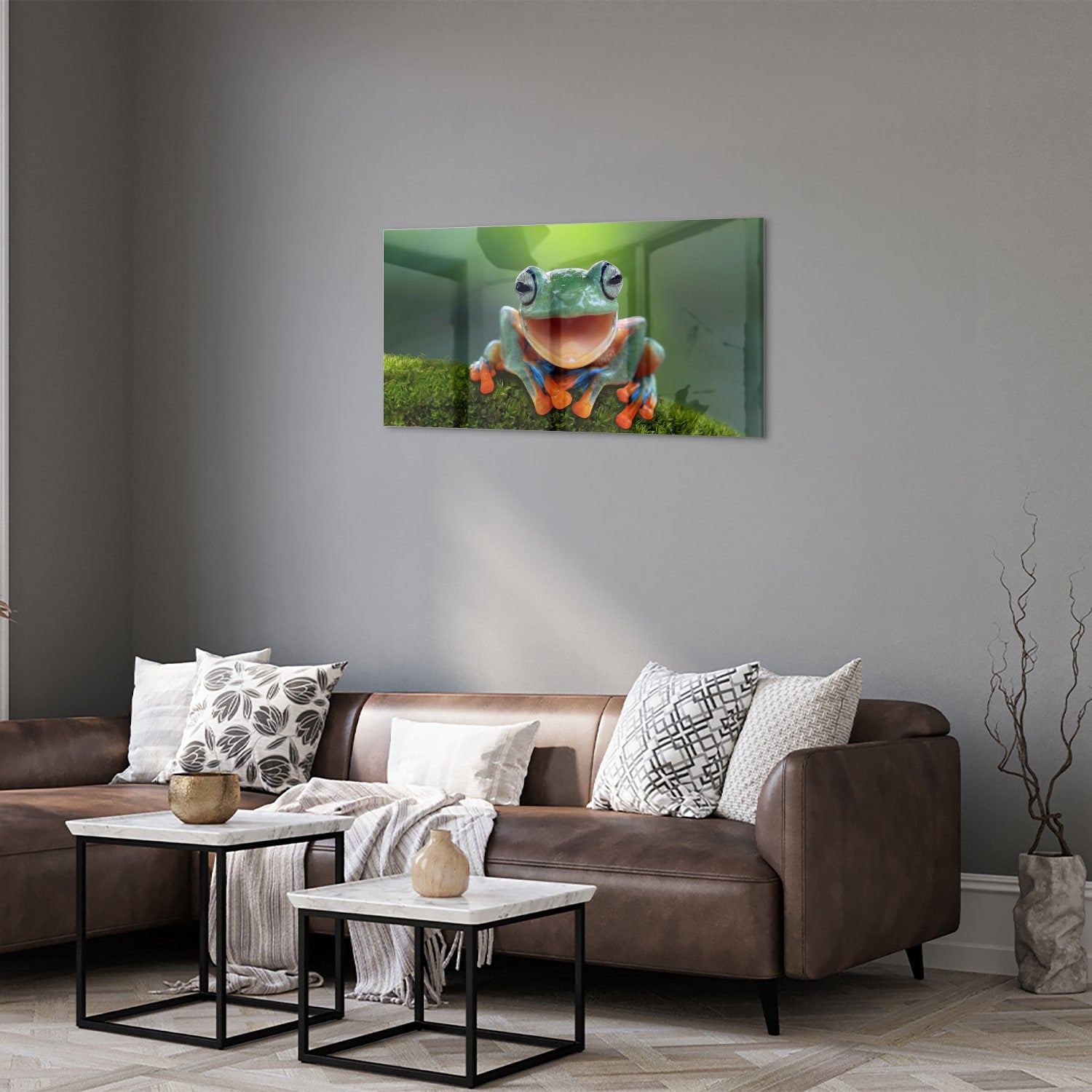 Glazen schilderij van een vrolijke boomkikker op een groene achtergrond