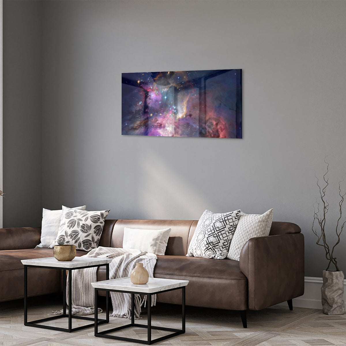 Glazen schilderij met een prachtig universum en sterren op een wand