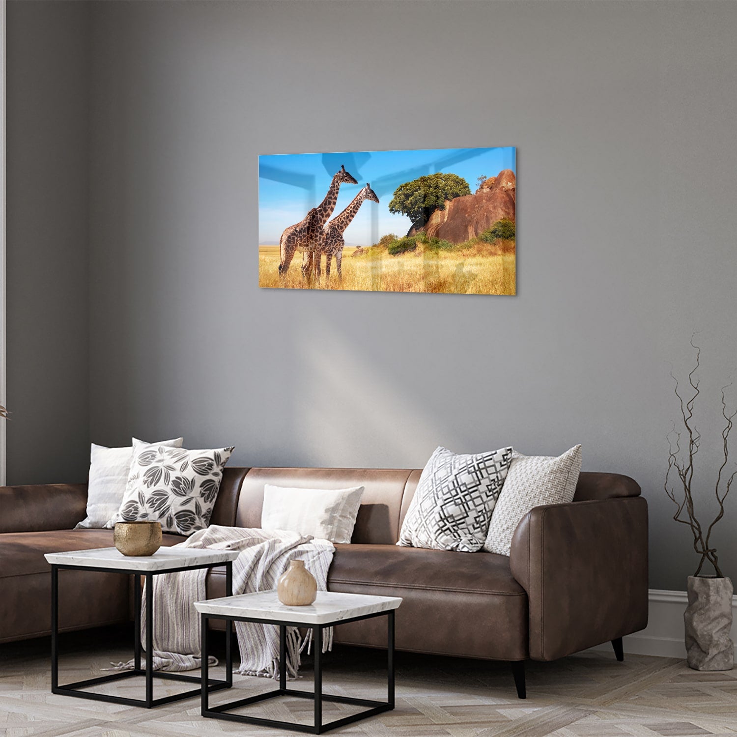 Glazen schilderij van twee giraffen in een Afrikaans landschap