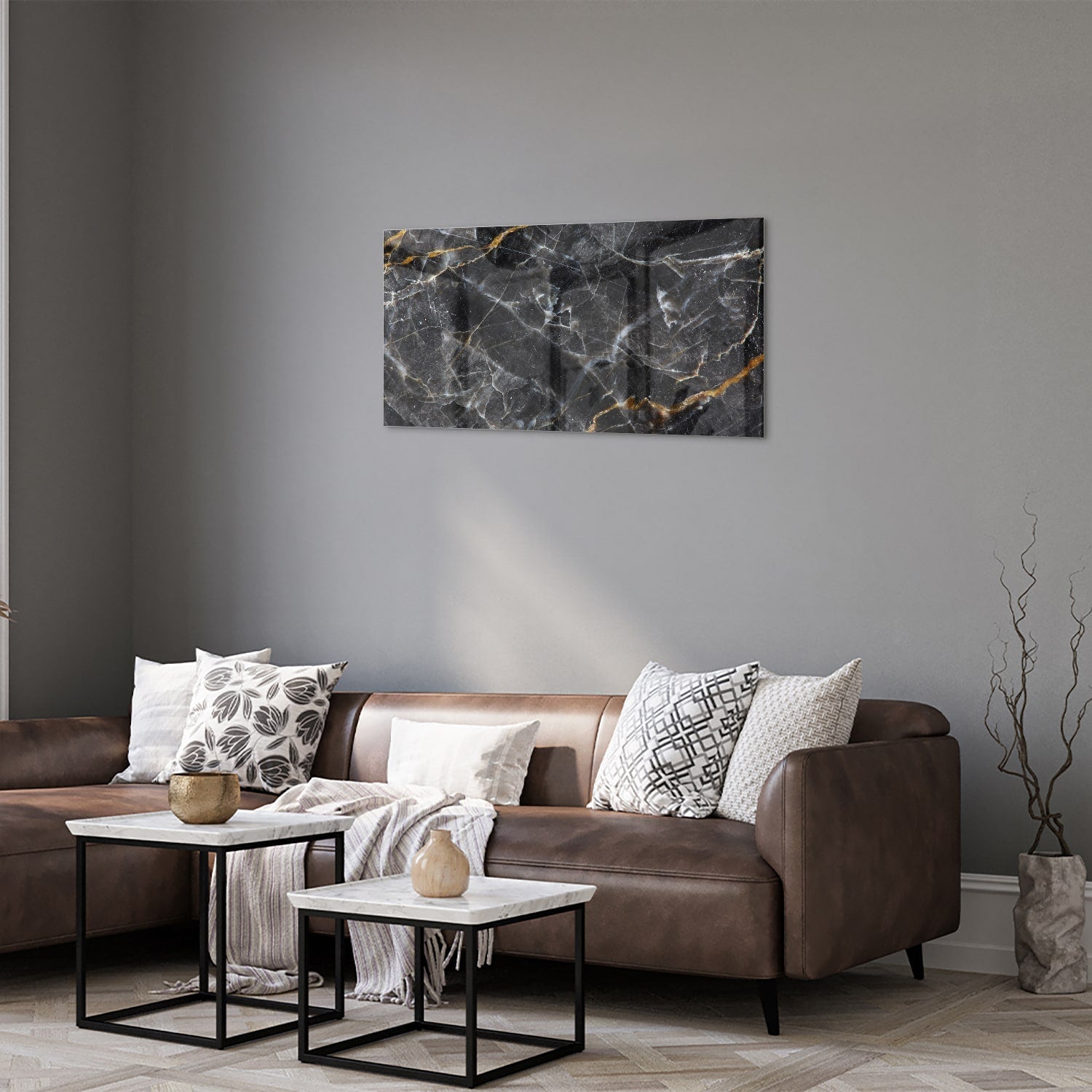 Elegant glazen schilderij met marmerpatroon in zwart en goud