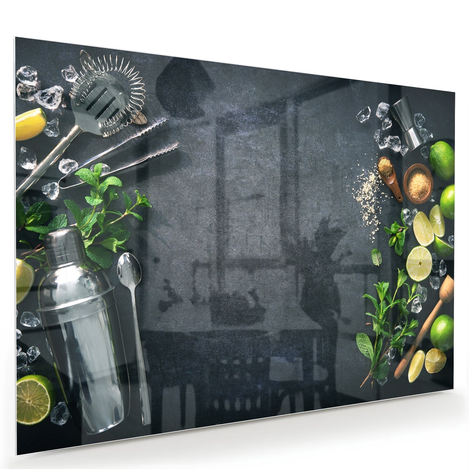 Glazen schilderij met kruiden en citroenen op een moderne muur.