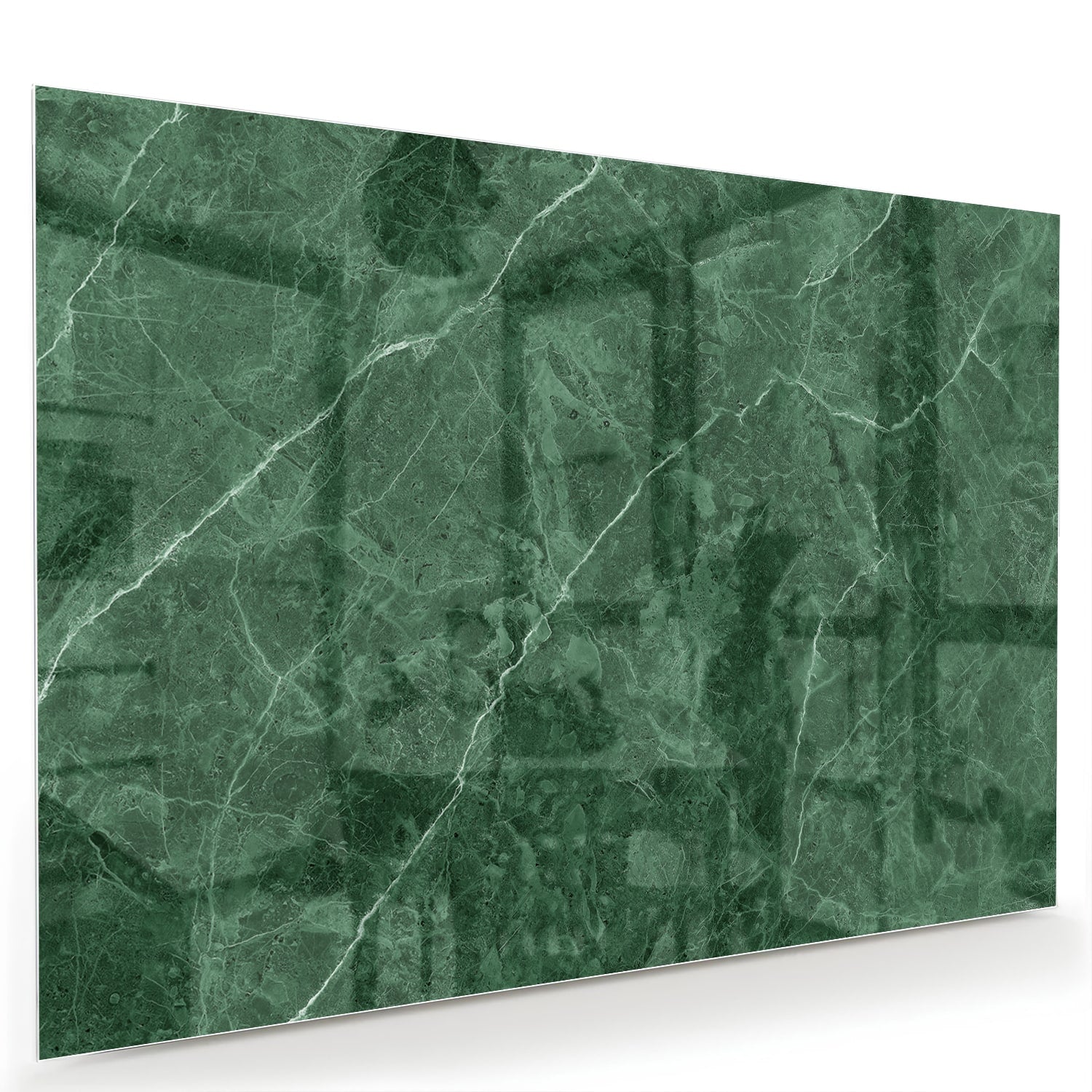 Groen glazen schilderij met marmerpatroon aan de muur.