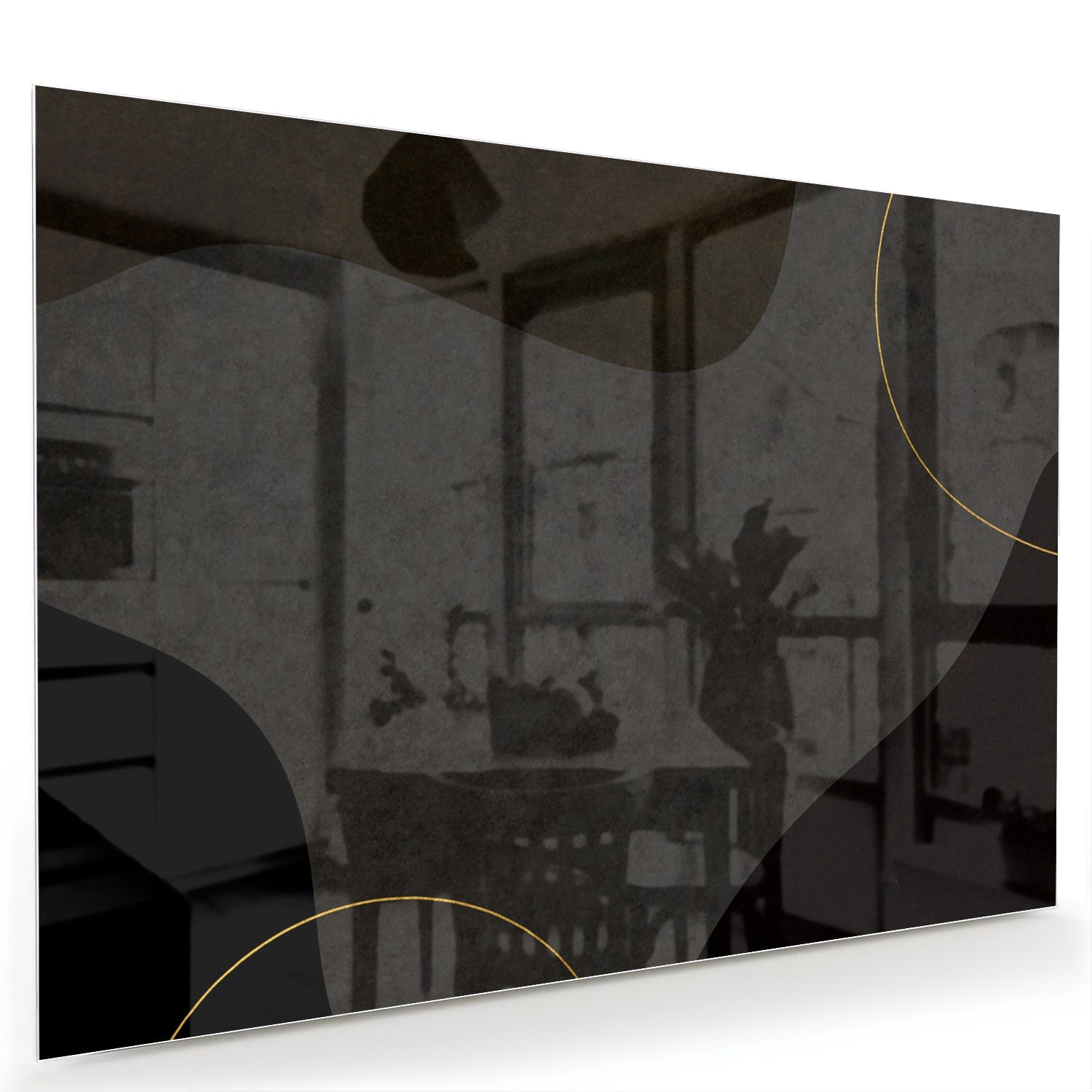 Moderne glas schilderij met abstracte zwarte vormen en gouden lijnen