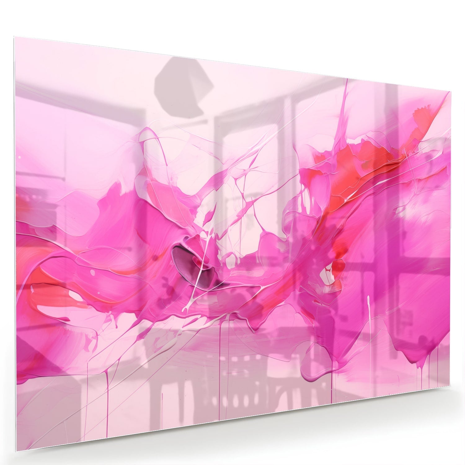 Abstract glazen schilderij met felle roze tinten aan de muur