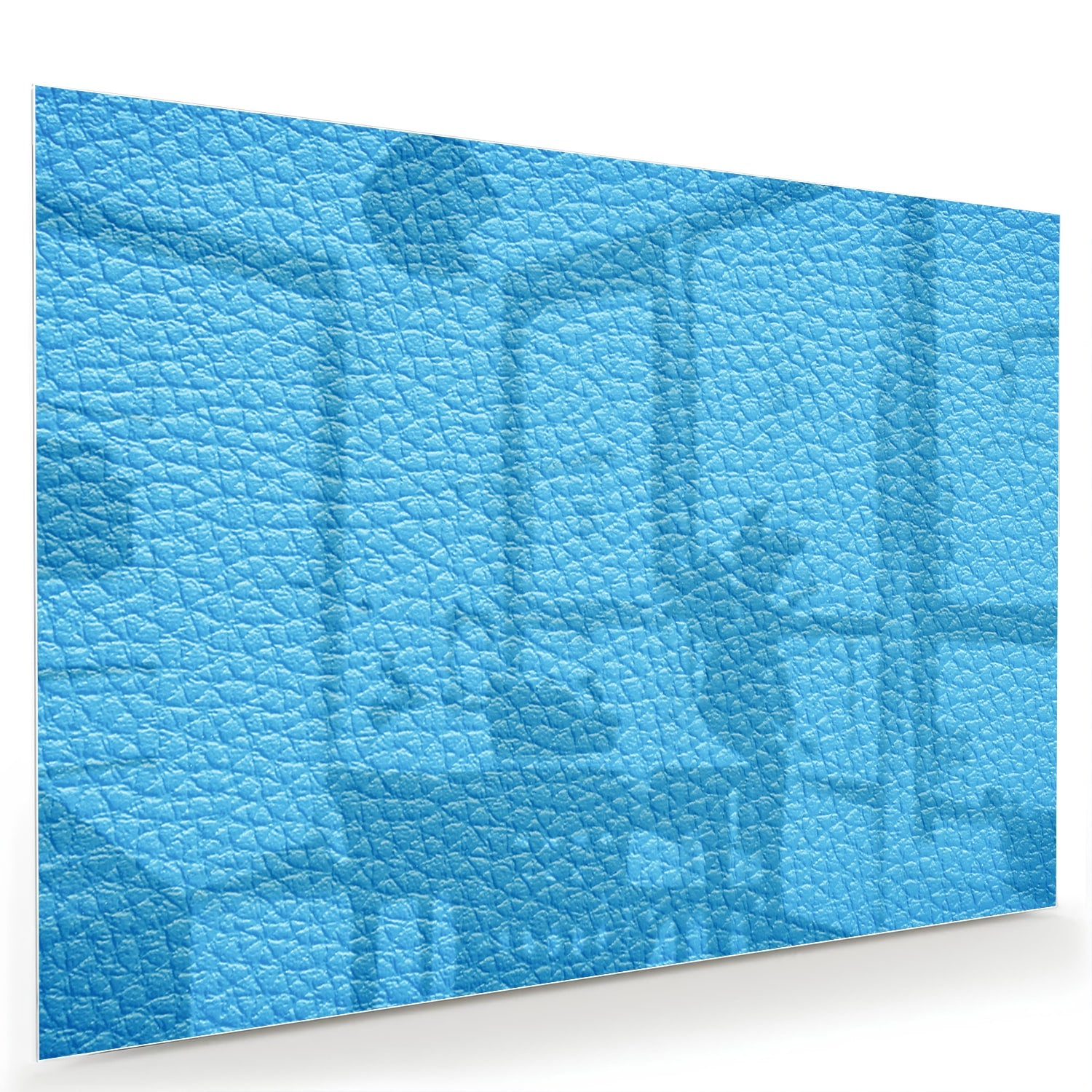 Blauw glazen schilderij met unieke textuur aan de muur in een moderne woonkamer