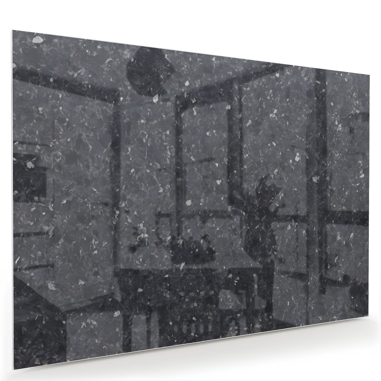 Elegant zwart glazen schilderij dat een moderne sfeer toevoegt aan een interieur.