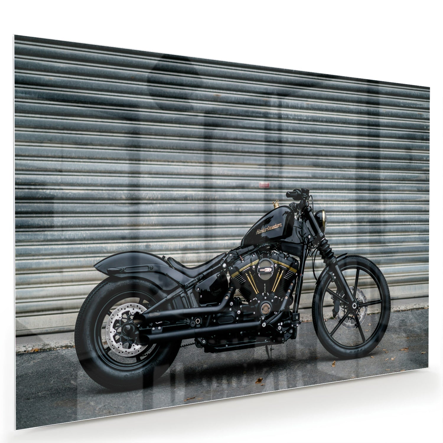 Glazen schilderij van een motor, perfect voor wanddecoratie in een modern interieur.