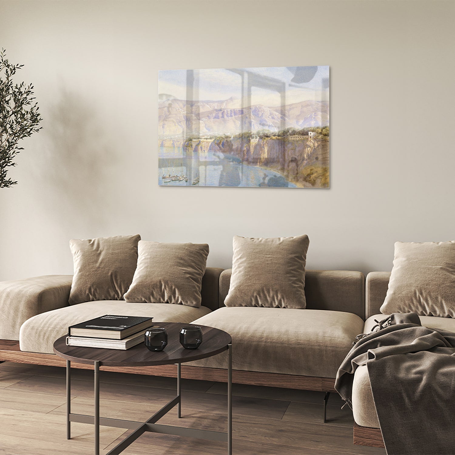 Glazen schilderij van een berglandschap met een rivier, hangend aan de muur.