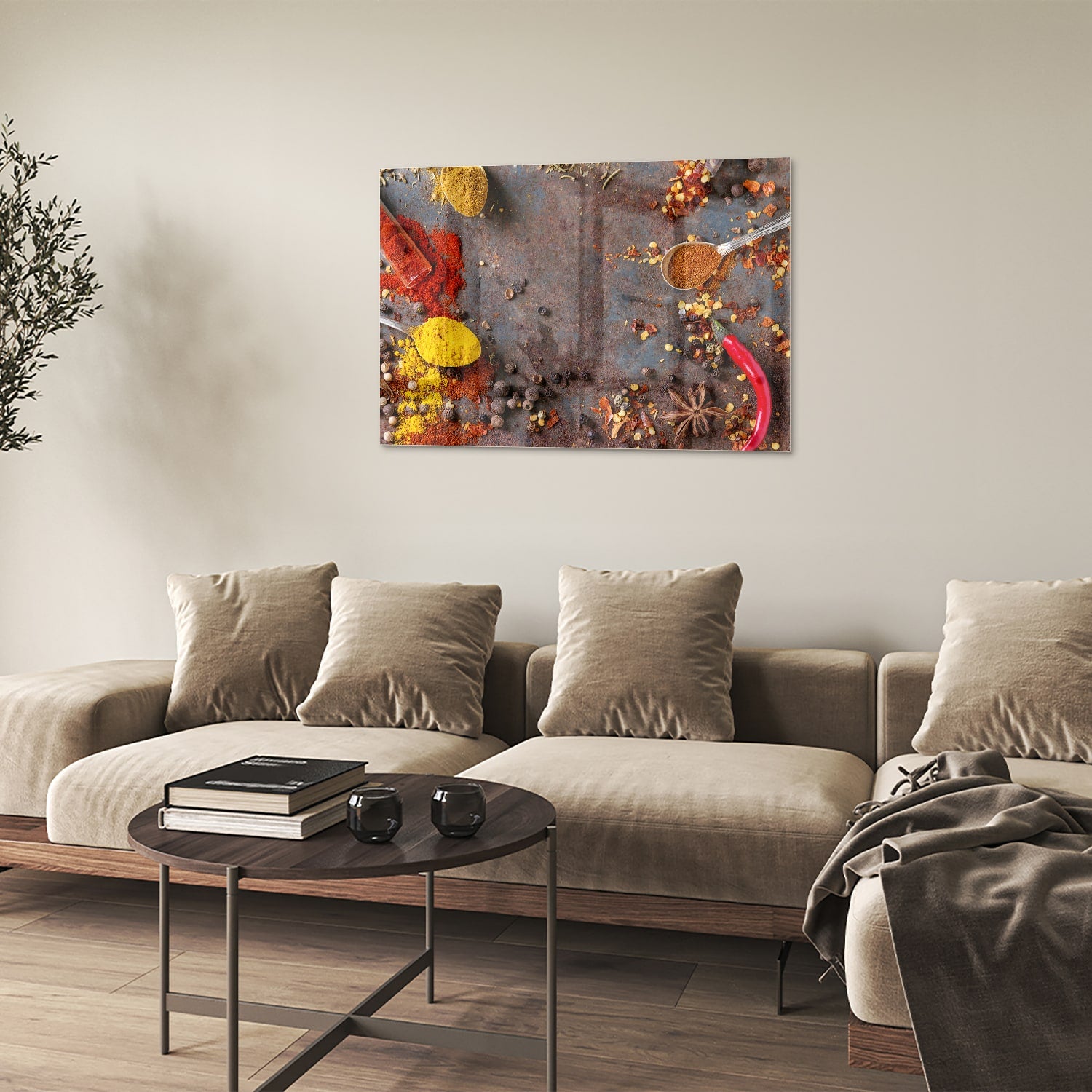 Een kleurrijk glazen schilderij met specerijen en kruiden, perfect voor keukeninrichting.