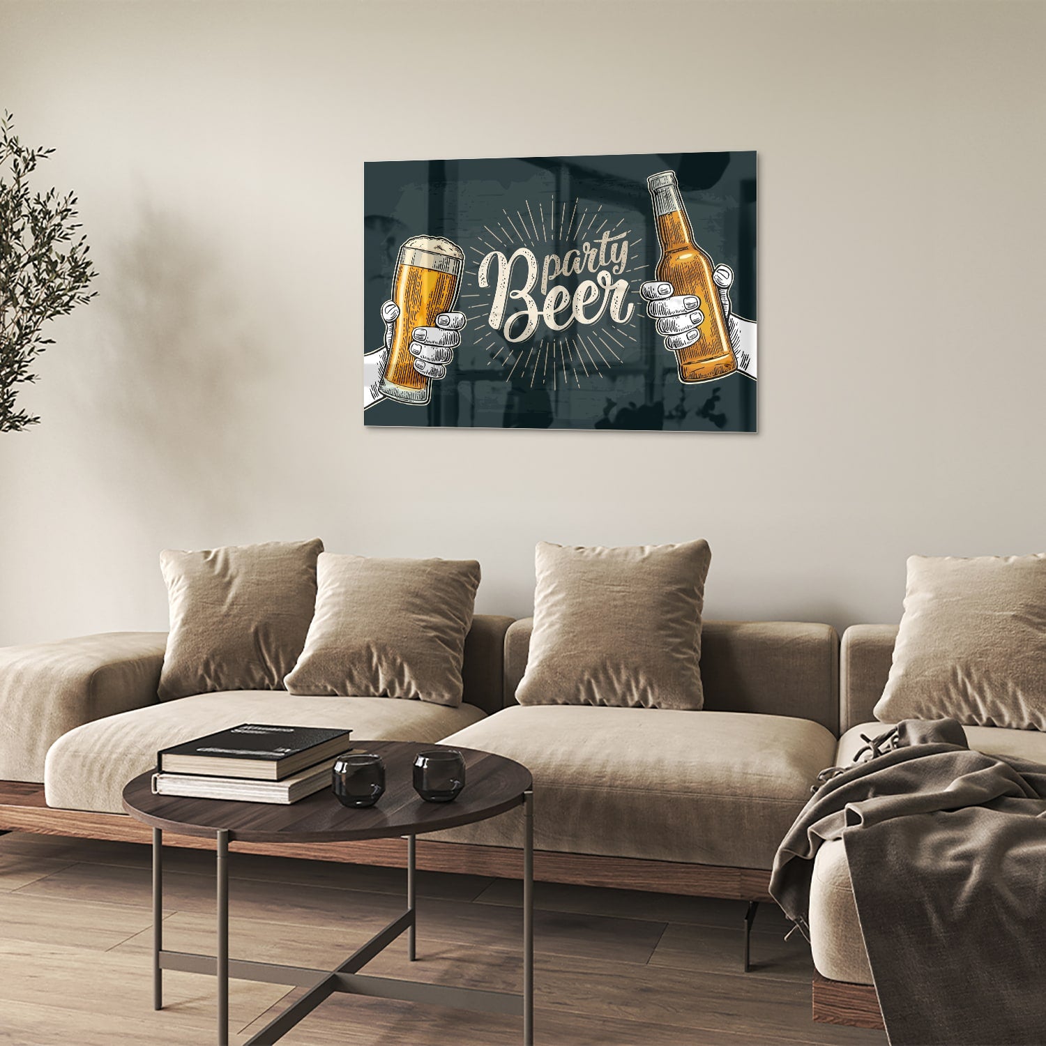Feestelijk glazen schilderij met twee handen die bier vasthouden.