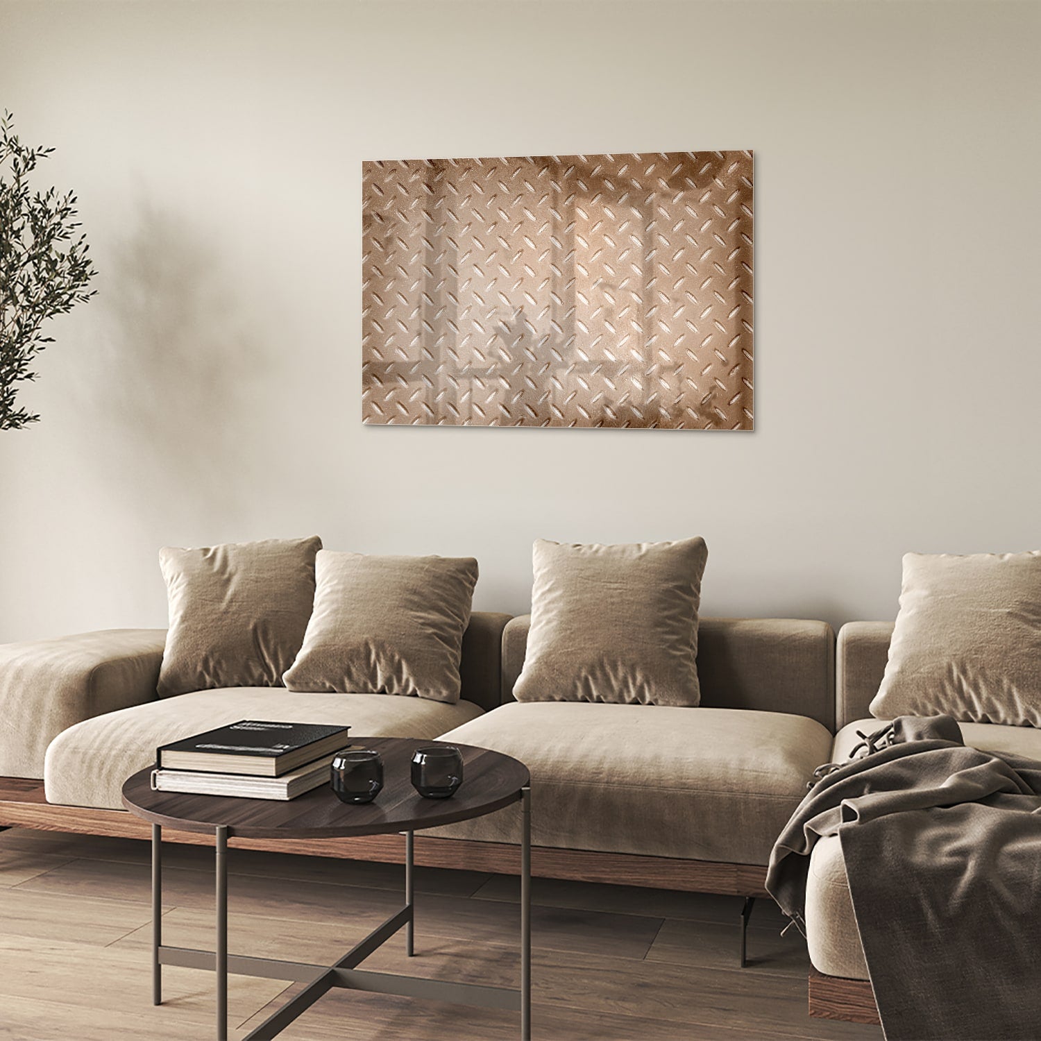 Glazen schilderij met een geometrisch patroon aan de muur in een stijlvolle kamer.