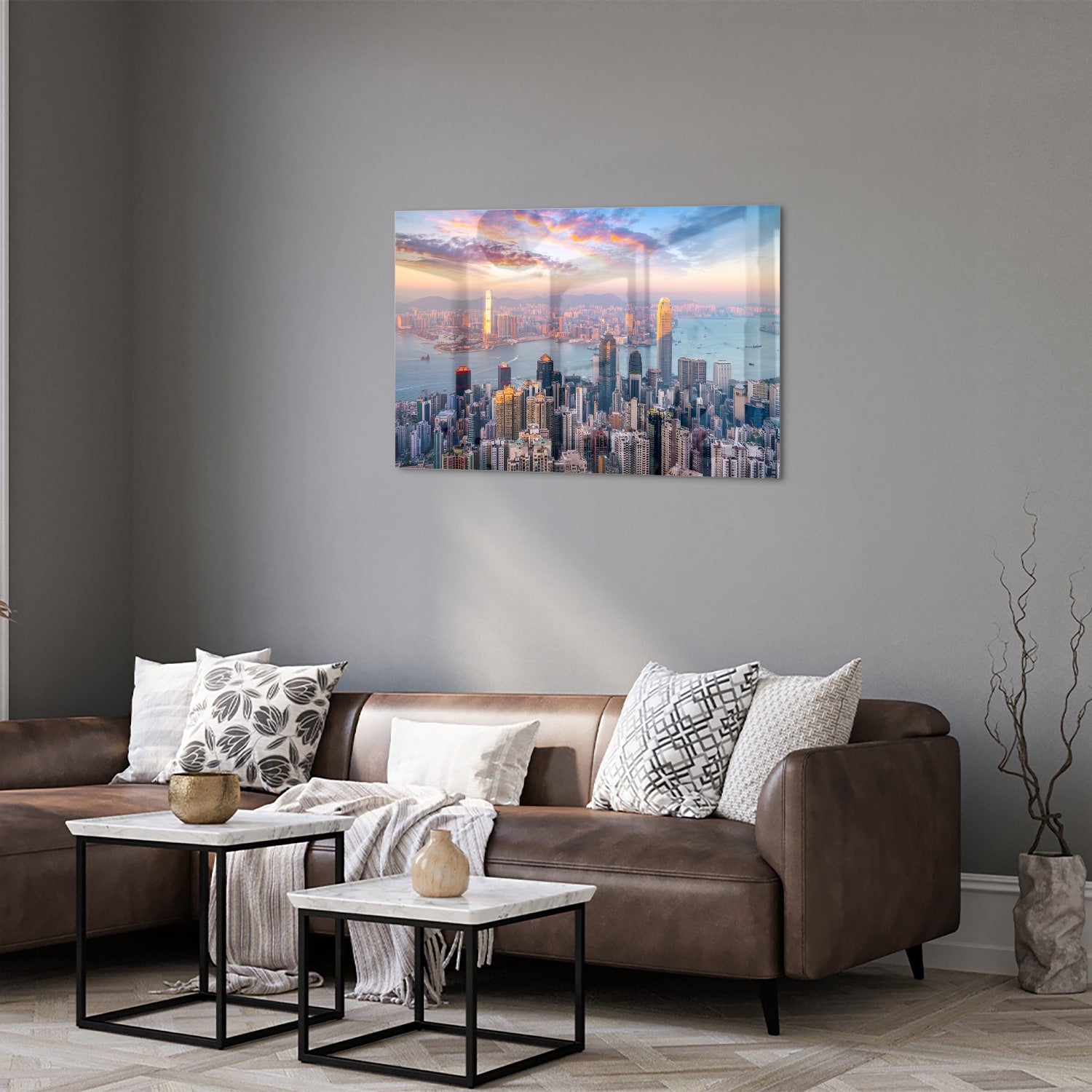 Glazen schilderij van een stadsgezicht met zonsondergang, perfect voor inrichting