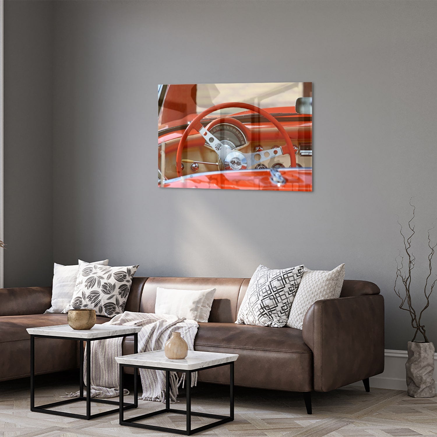 Glazen schilderij van een retro auto interieur met een rood stuur