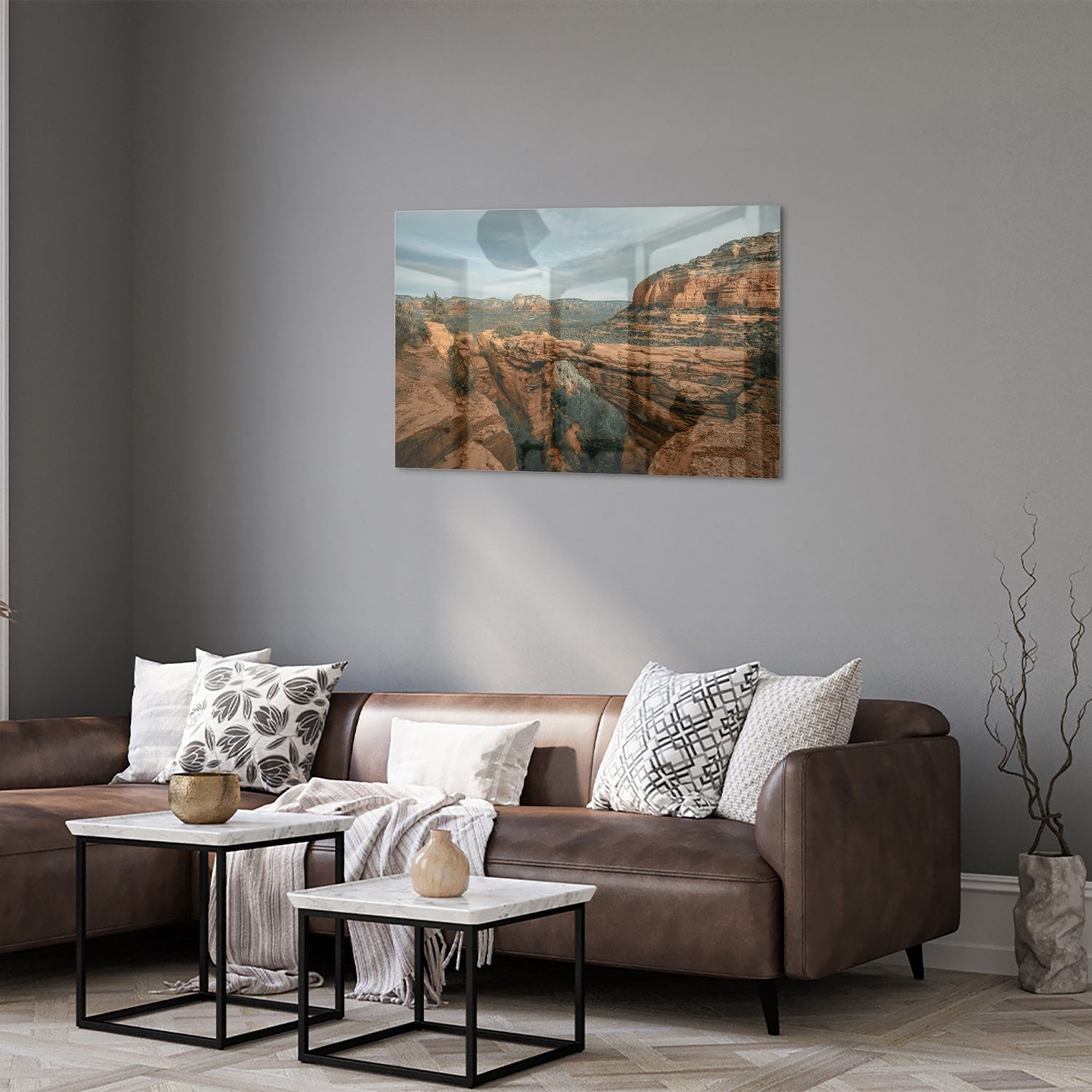 Glazen schilderij van berglandschap in warme aardetinten