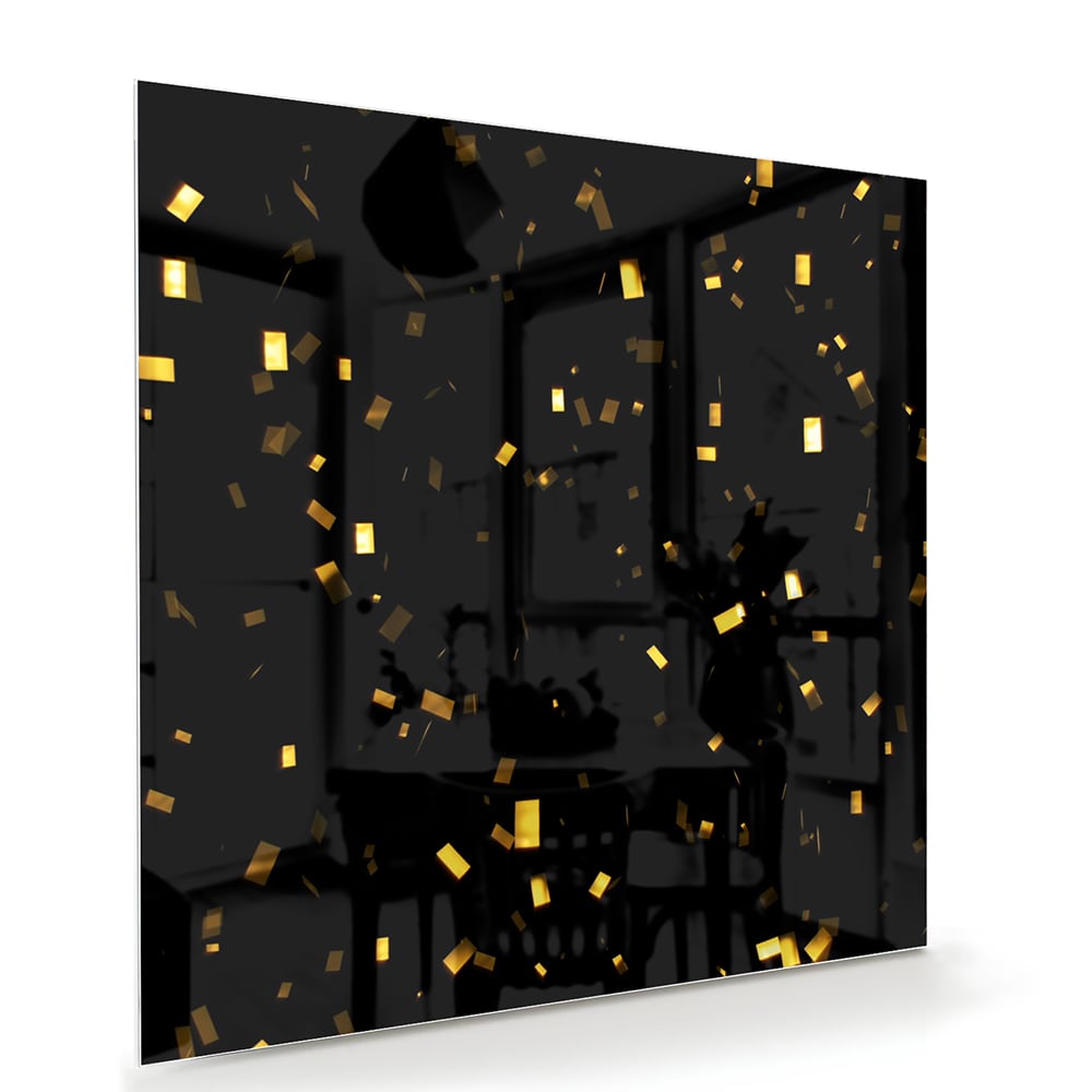 Zwart glazen schilderij met gouden confetti aan de muur in een stijlvolle woonkamer