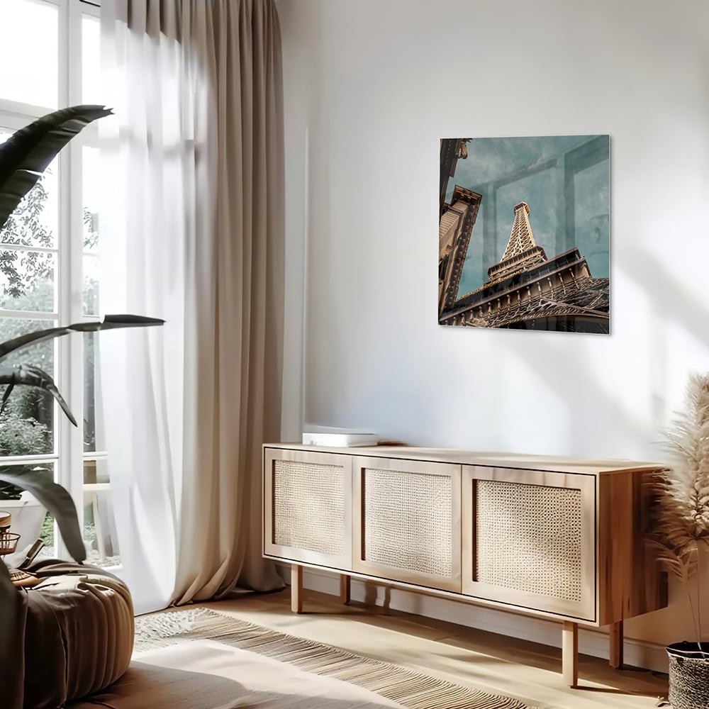 Glas schilderij van de Eiffeltoren met een luxe uitstraling
