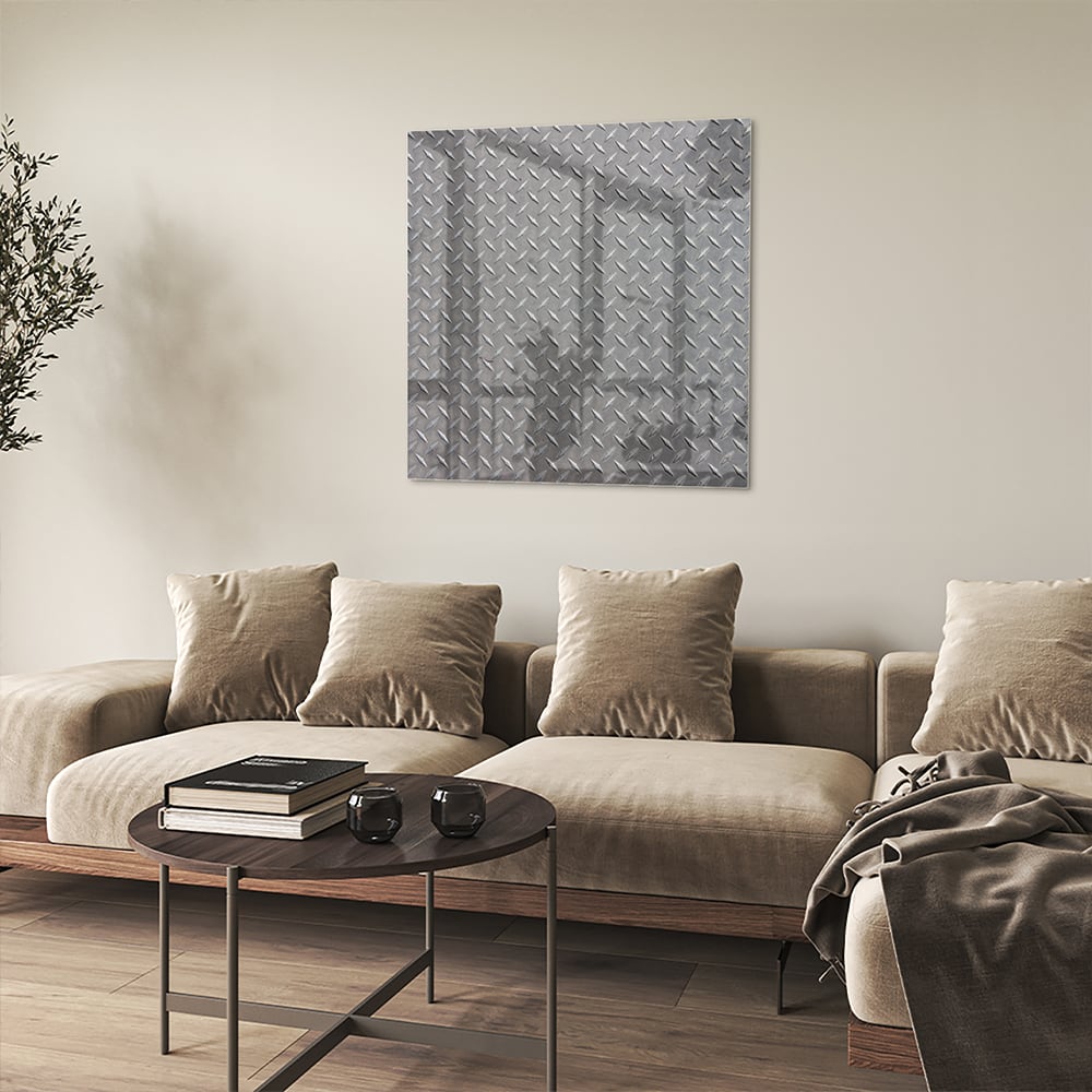 Industrile glazen schilderij met ruitpatroon aan de muur in een modern interieur.