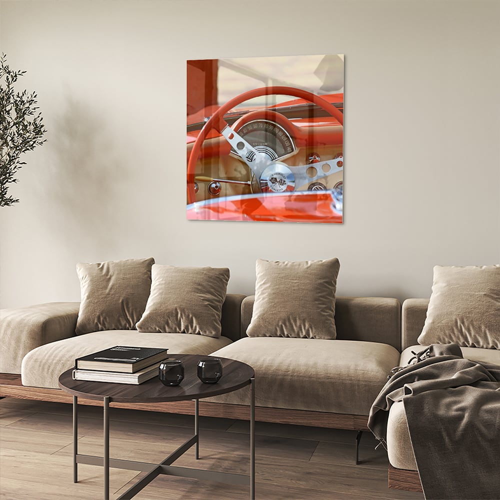 Glazen schilderij van een retro auto interieur met een rood stuur