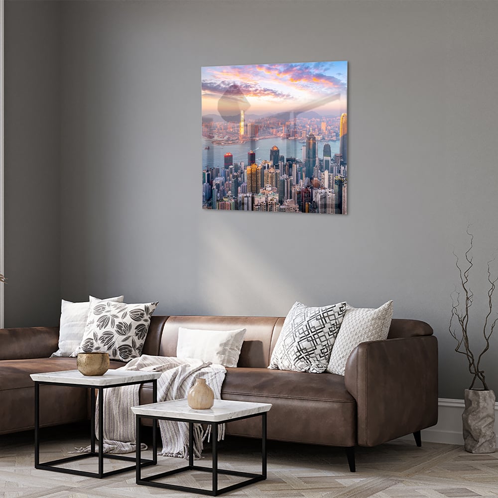 Glazen schilderij van een stadsgezicht met zonsondergang, perfect voor inrichting